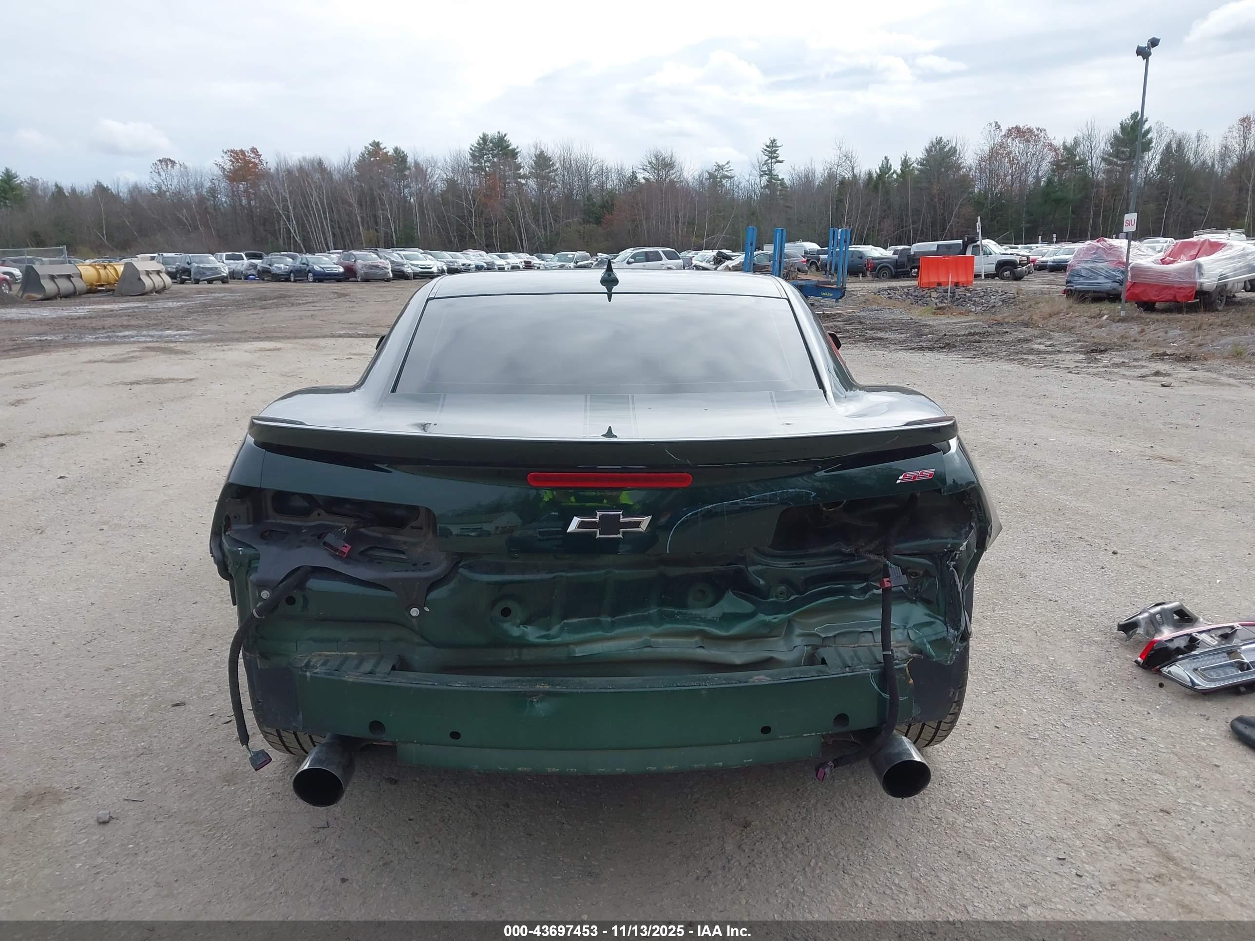 CHEVROLET CAMARO image 6