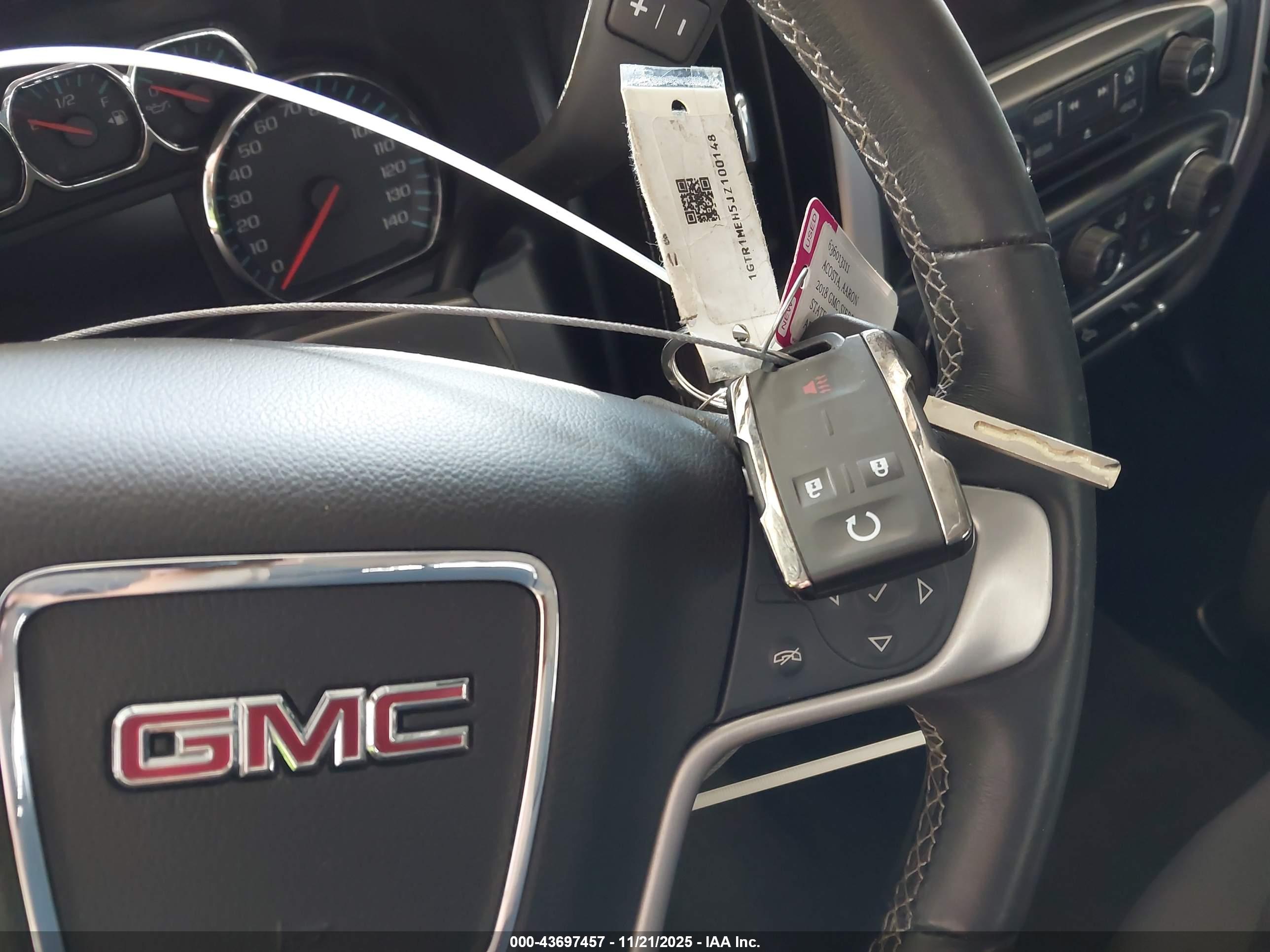 GMC SIERRA image 11