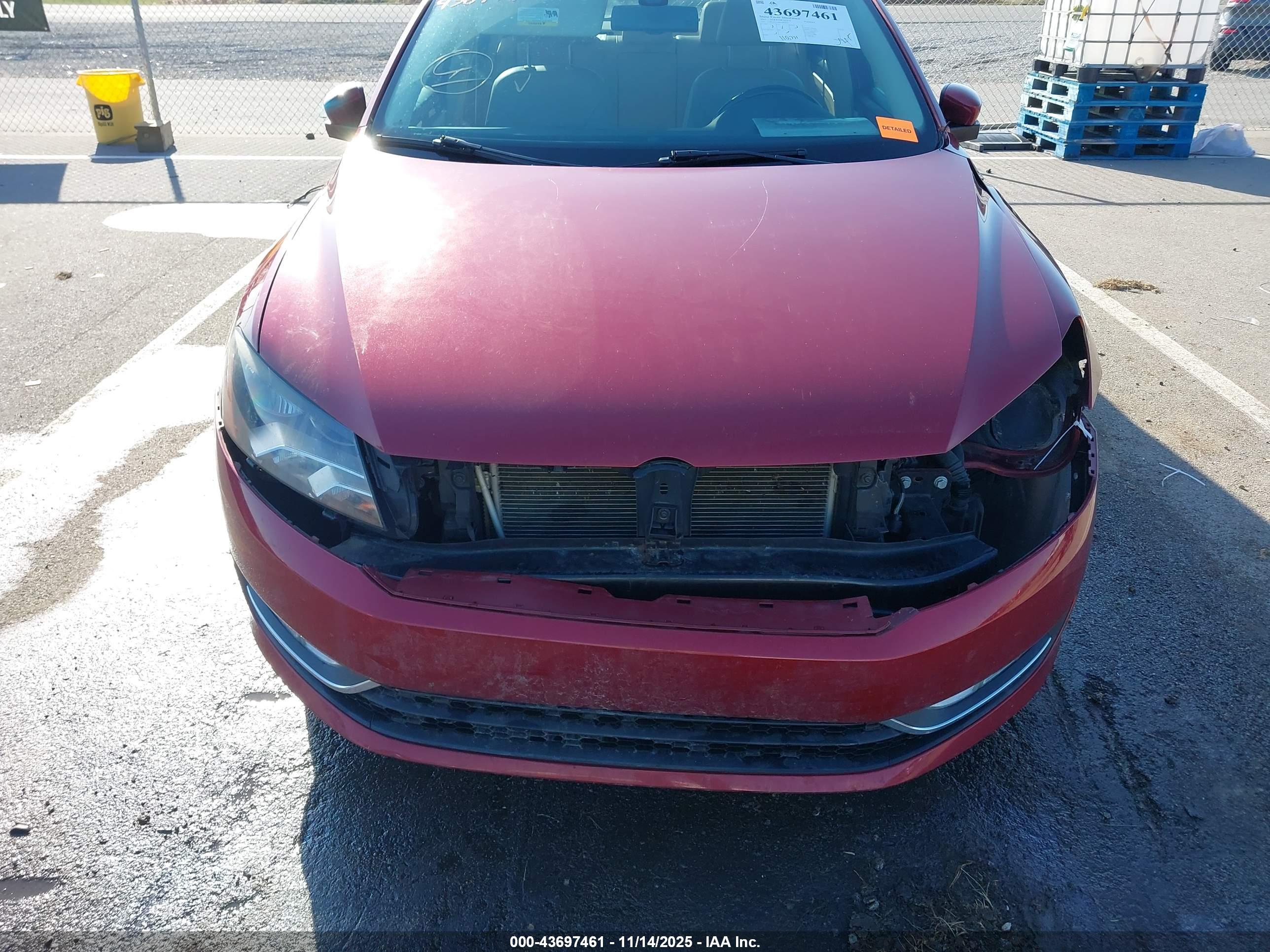 VOLKSWAGEN PASSAT image 6