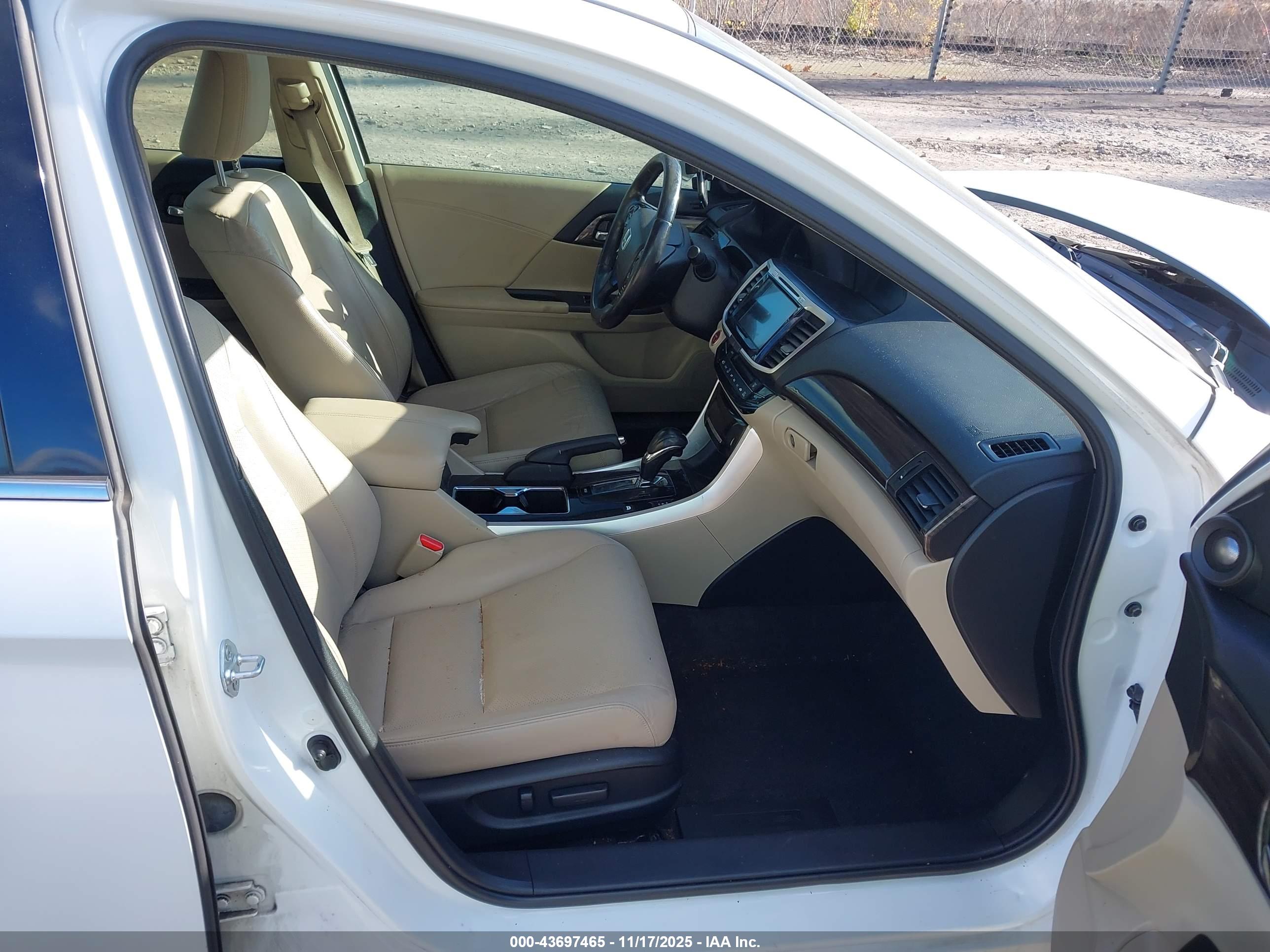 HONDA ACCORD image 5
