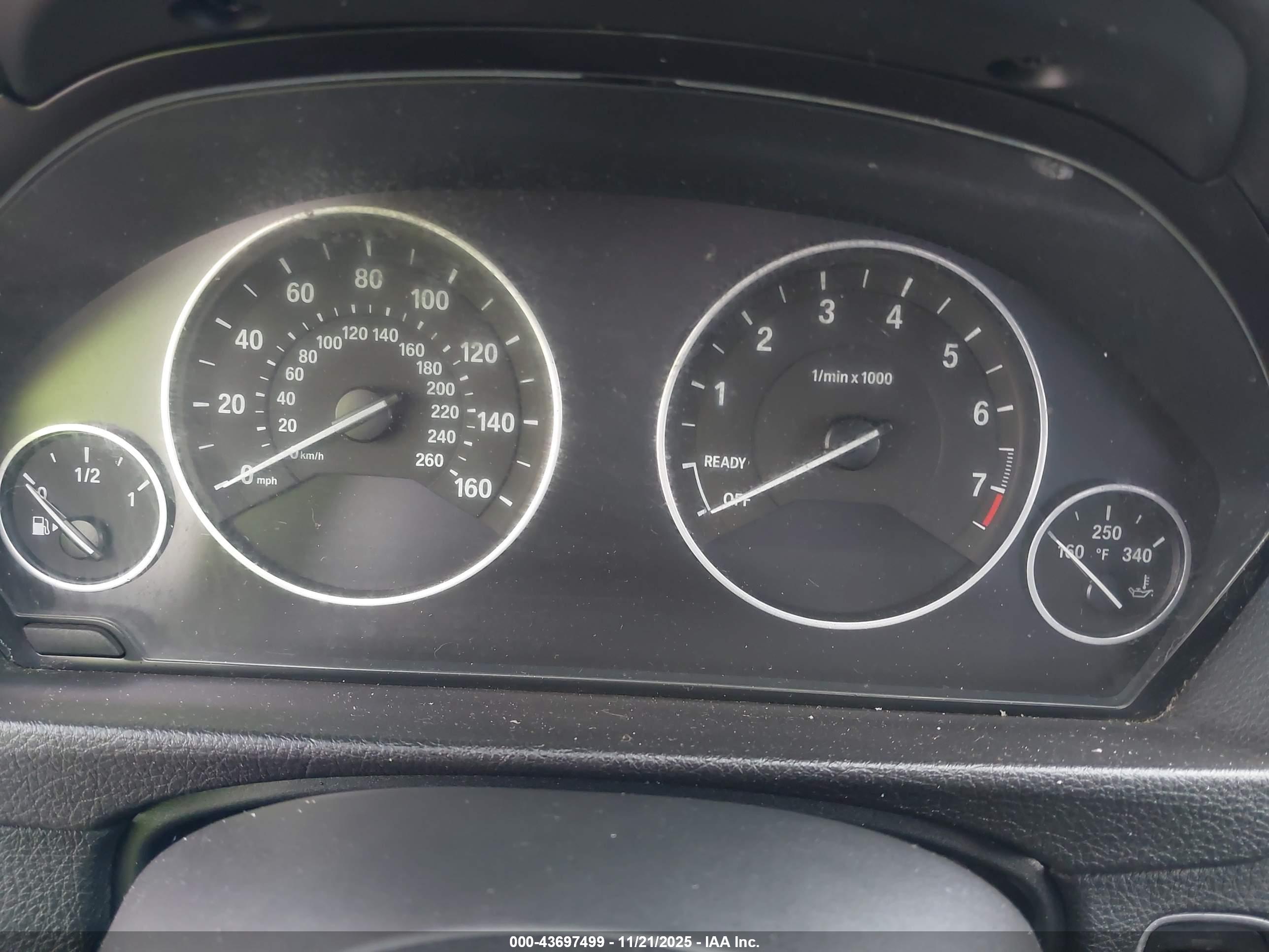 BMW 320I image 7