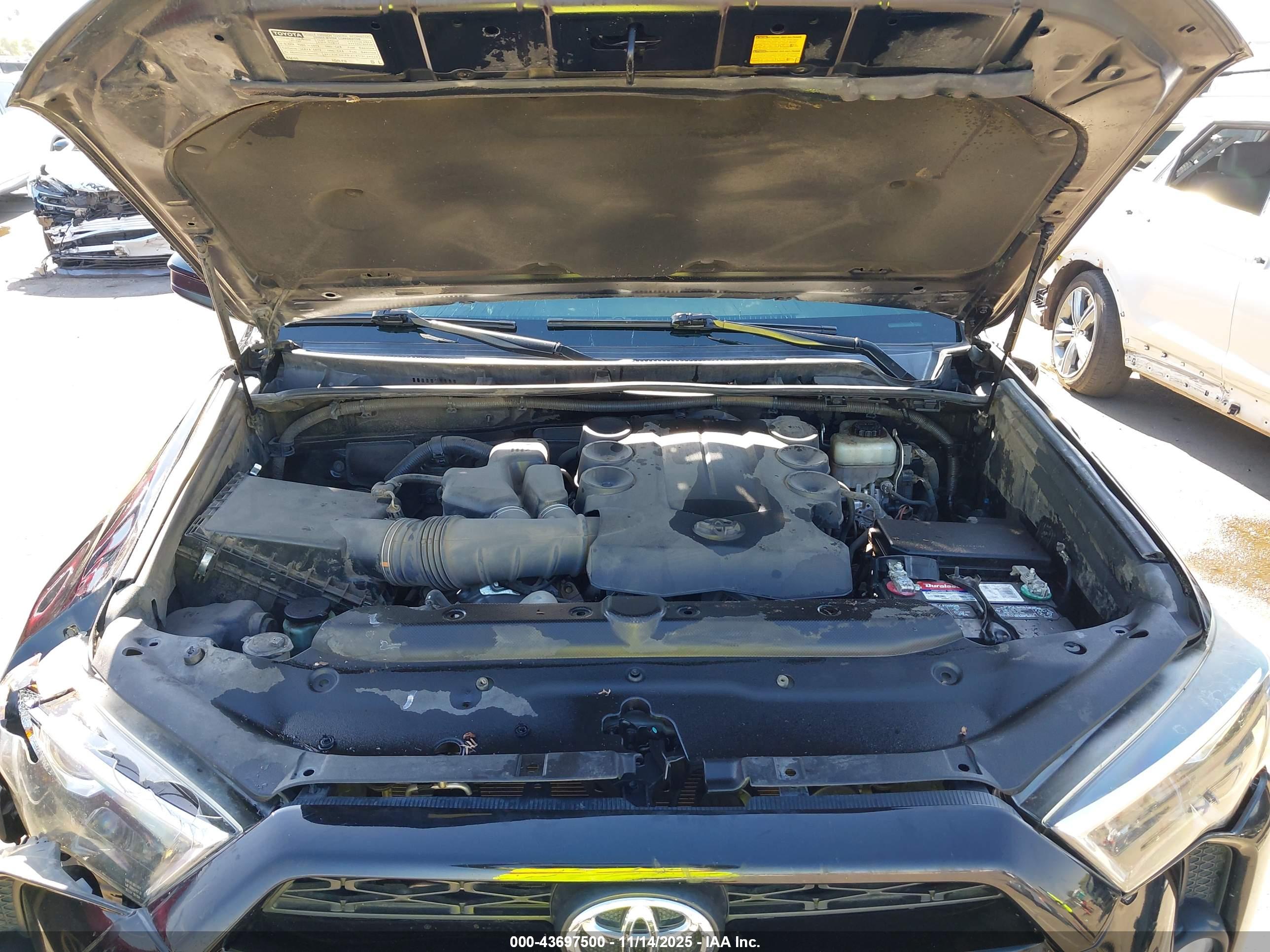 TOYOTA 4RUNNER image 10