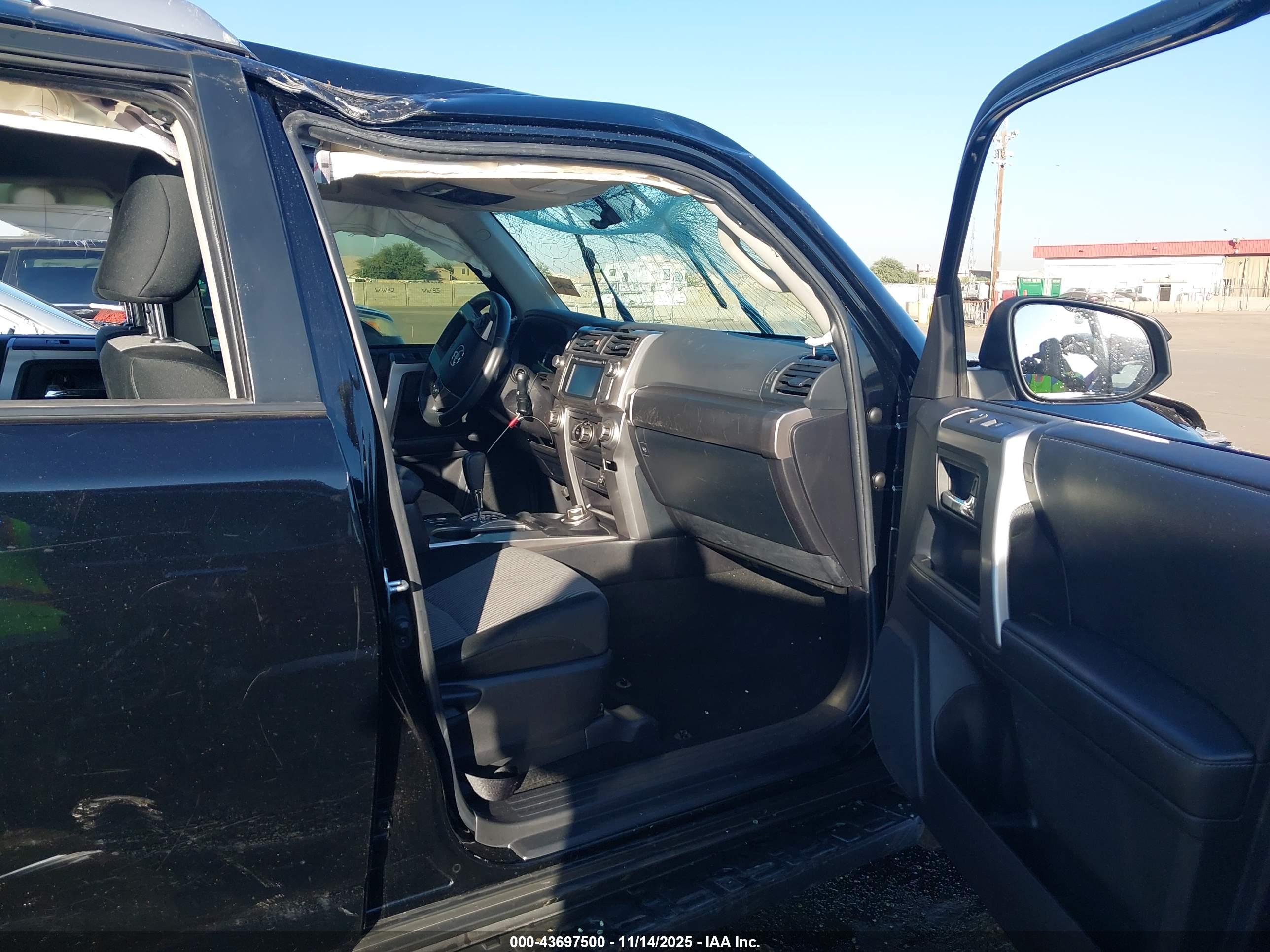 TOYOTA 4RUNNER image 5