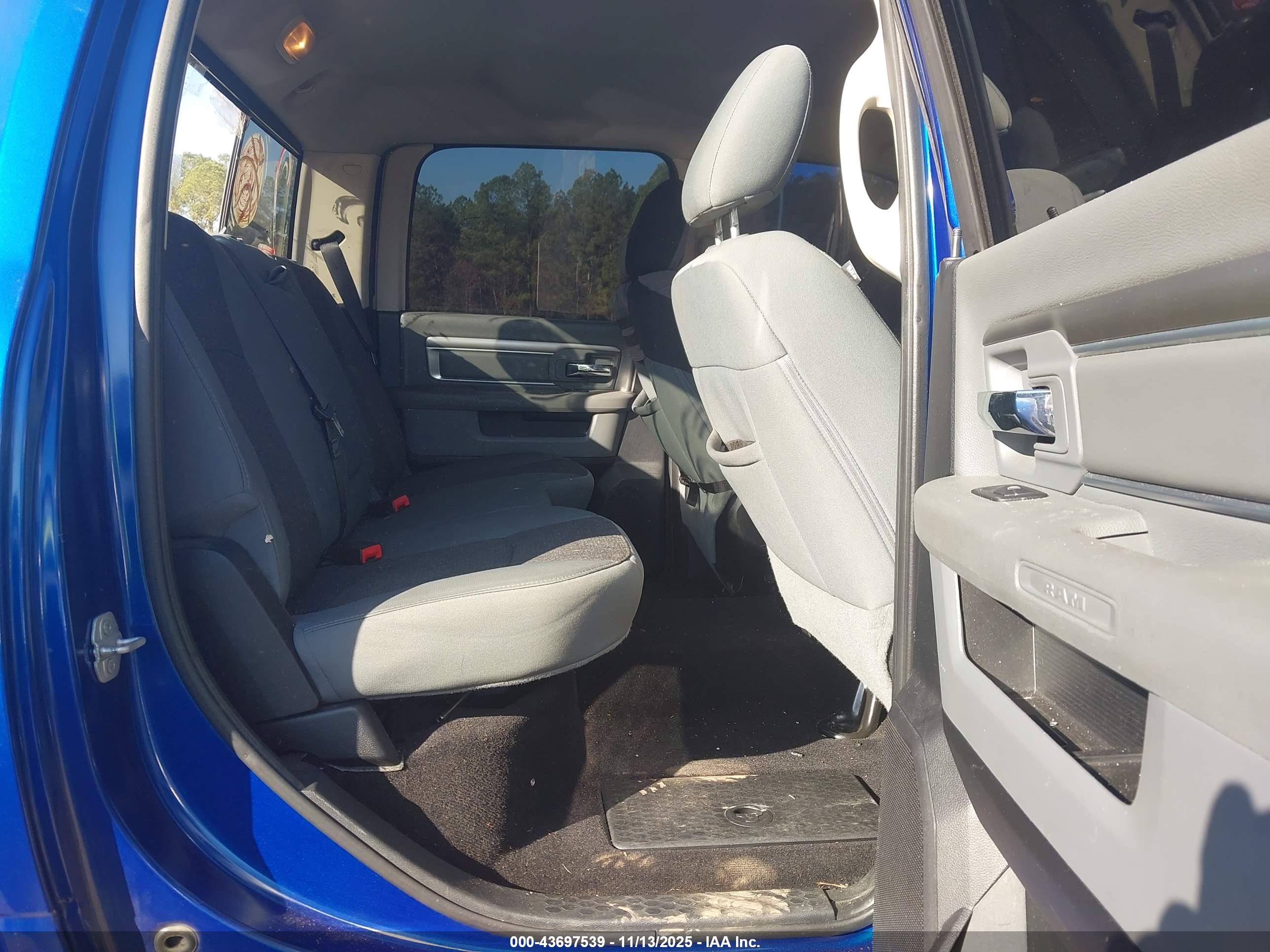 RAM 1500 image 8