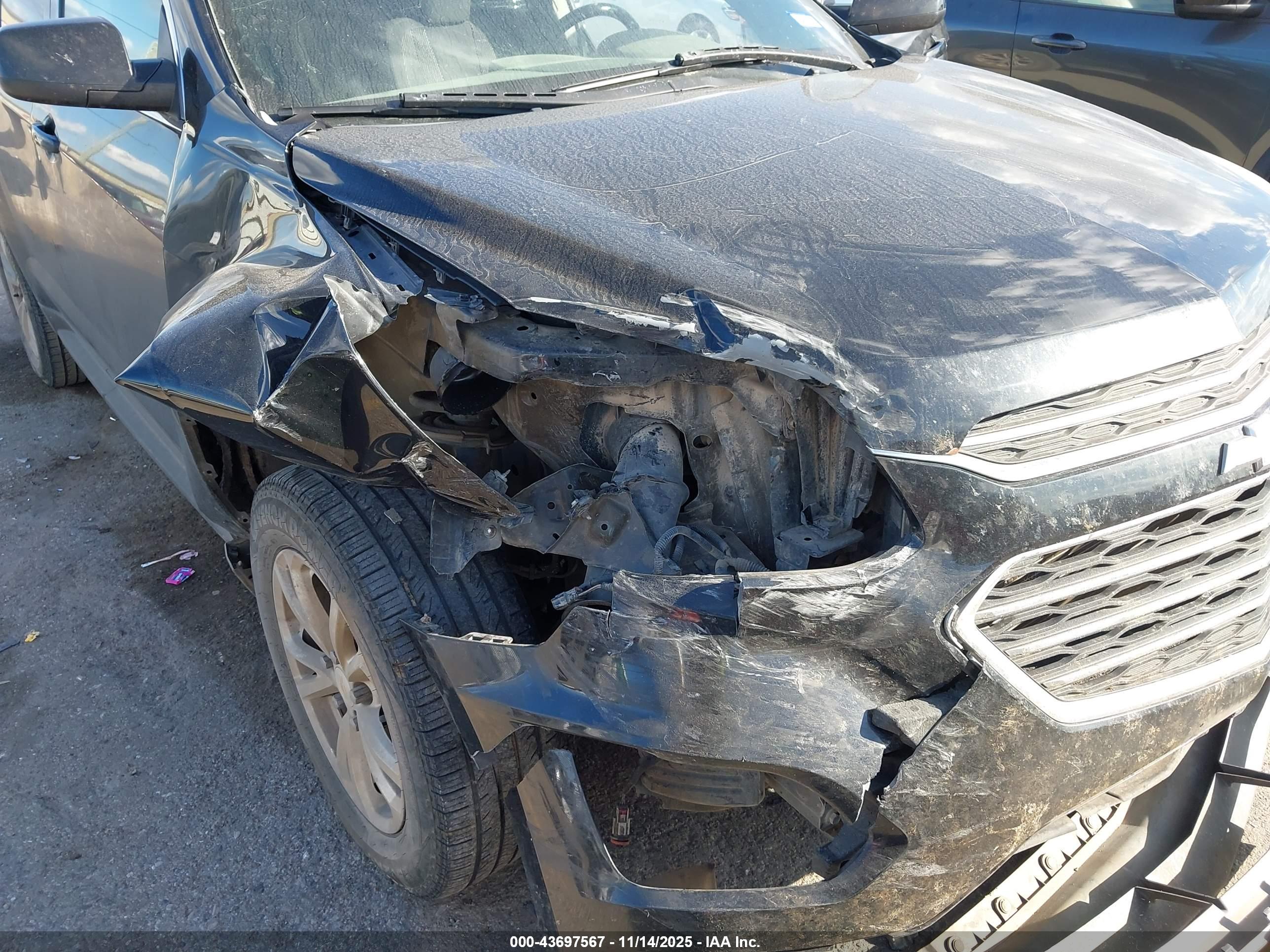 CHEVROLET EQUINOX image 6
