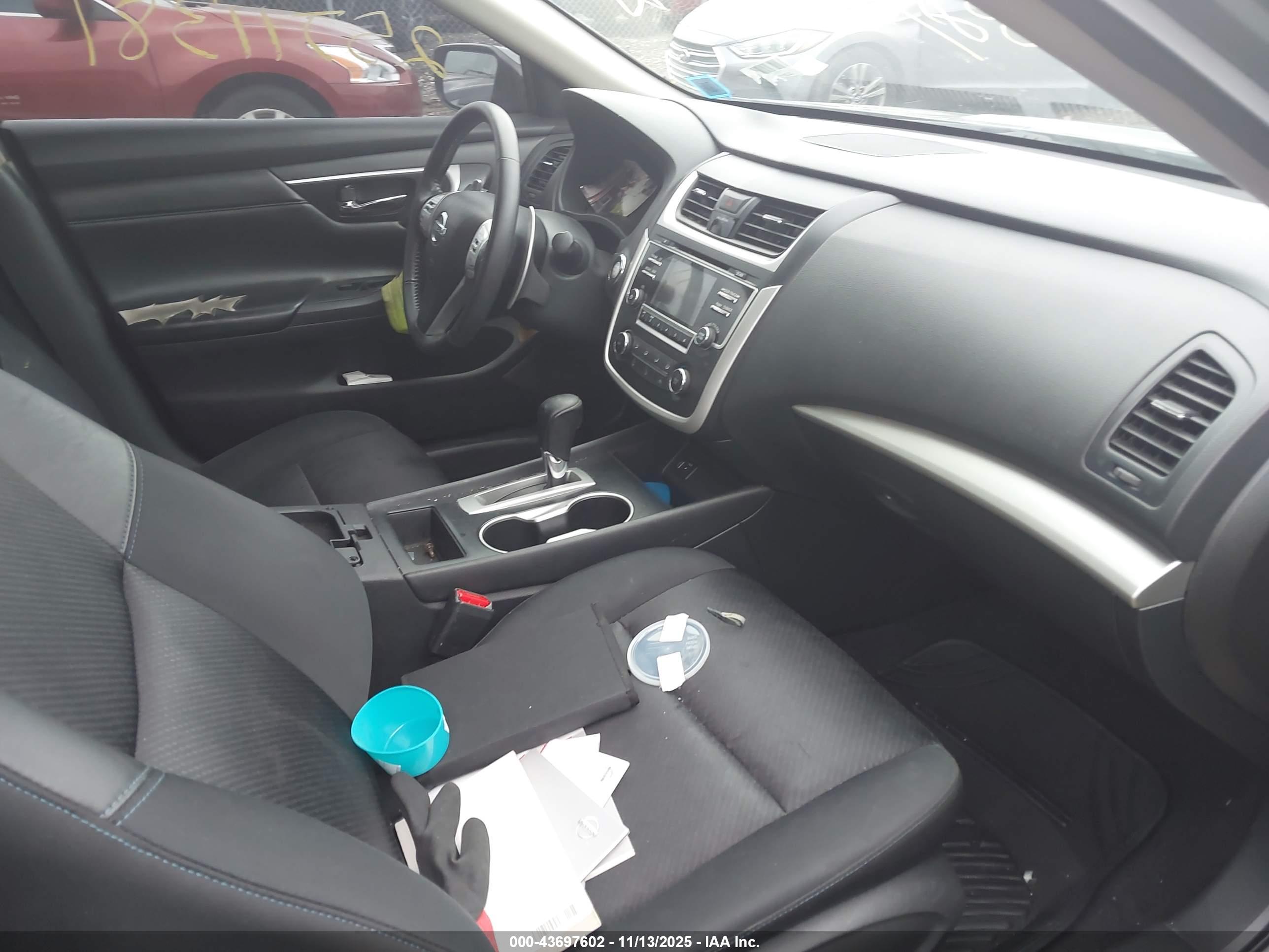NISSAN ALTIMA image 5
