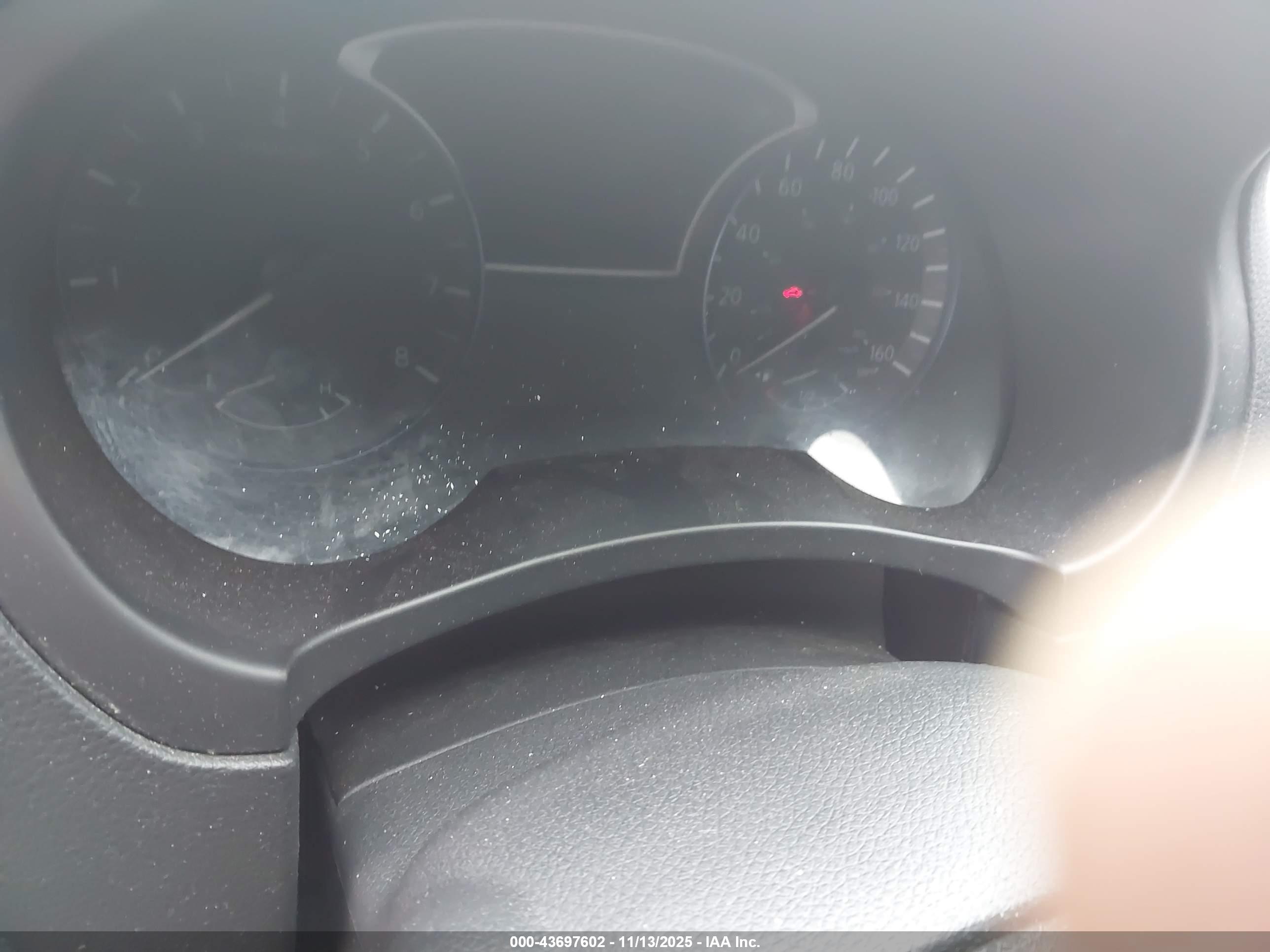 NISSAN ALTIMA image 7
