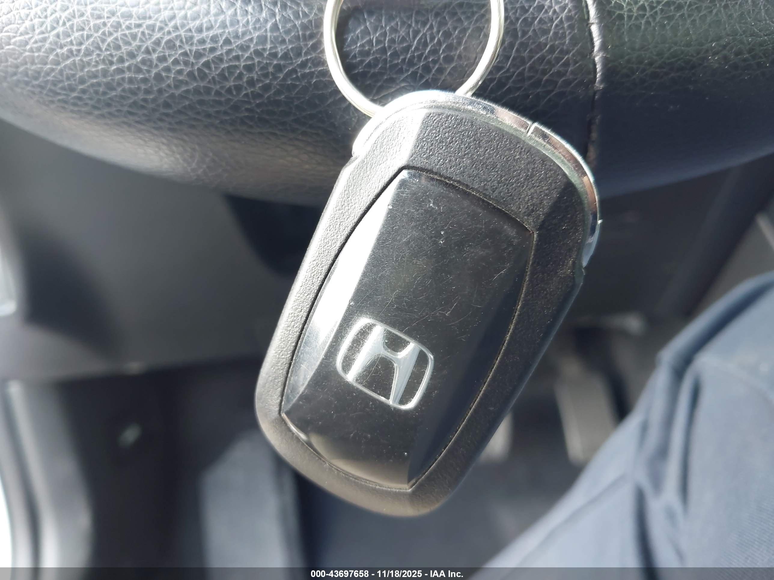 HONDA CIVIC image 11