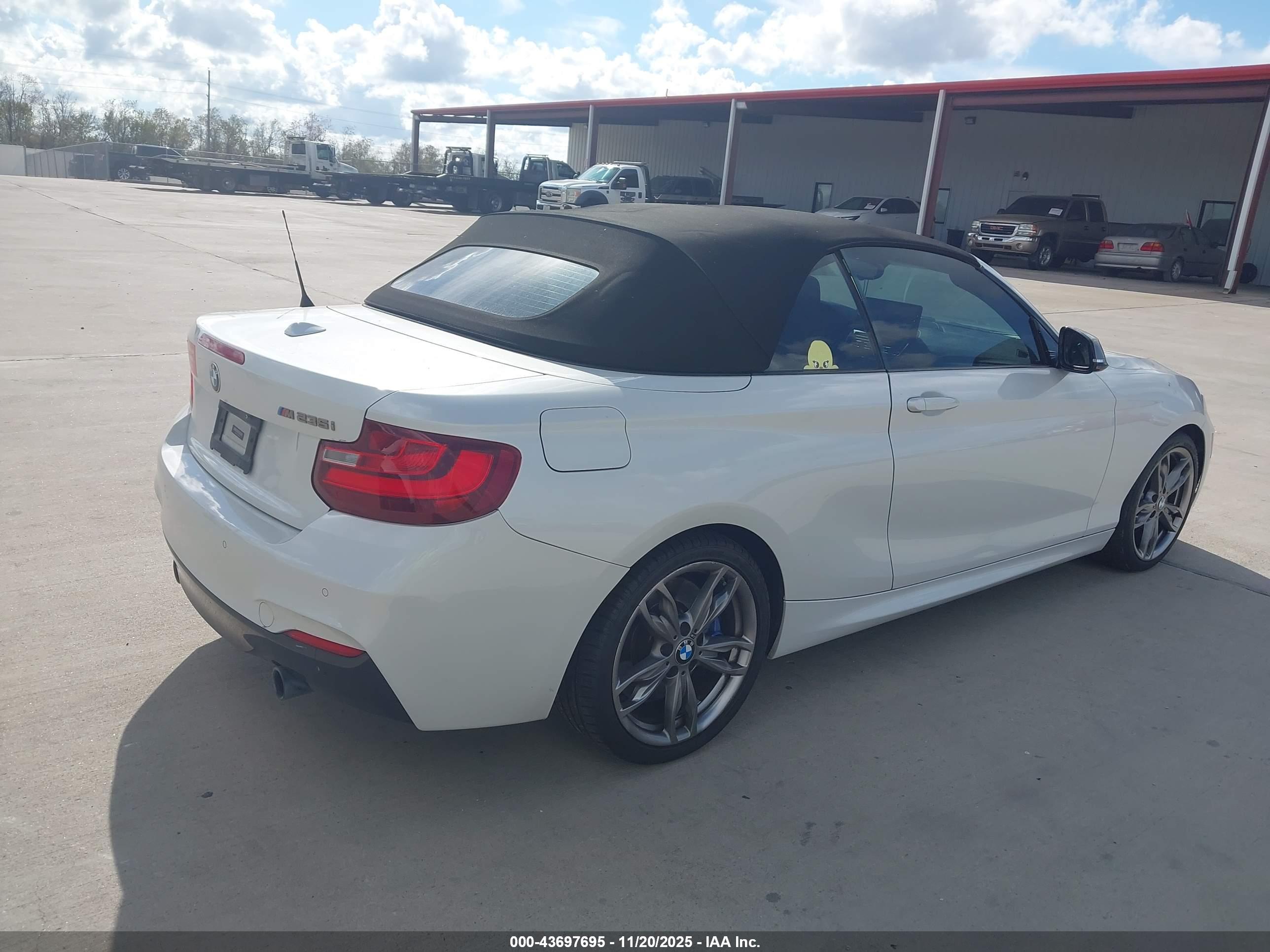 BMW M235I image 4