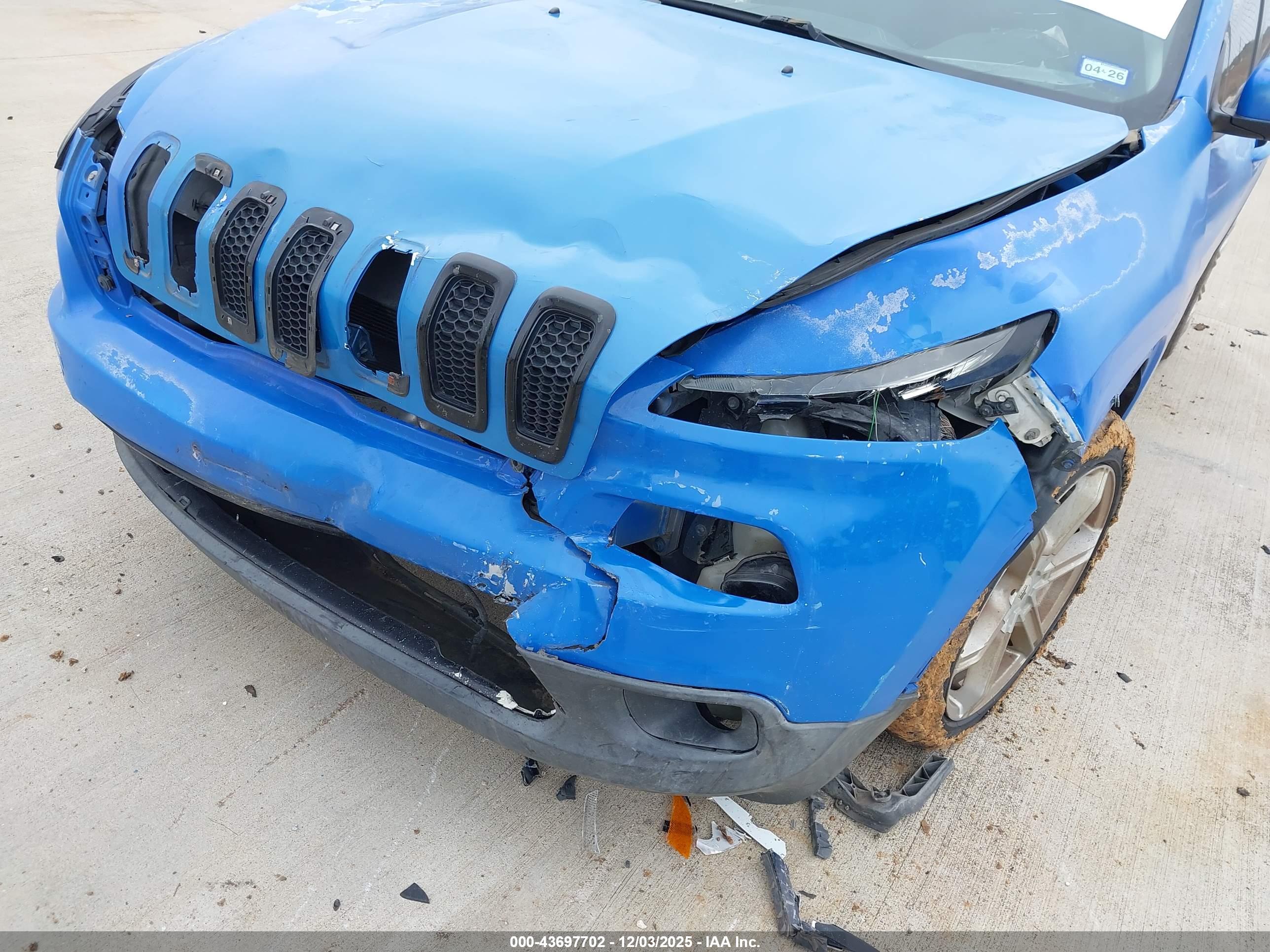 JEEP CHEROKEE image 6