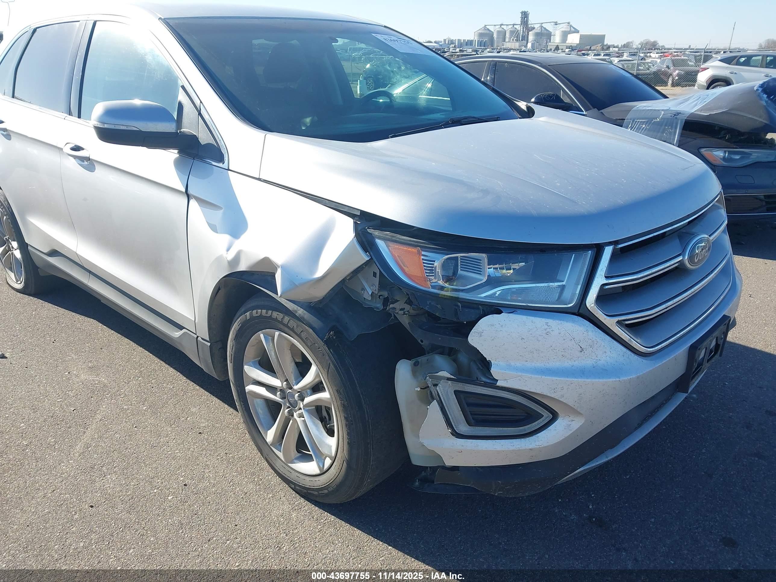FORD EDGE image 6