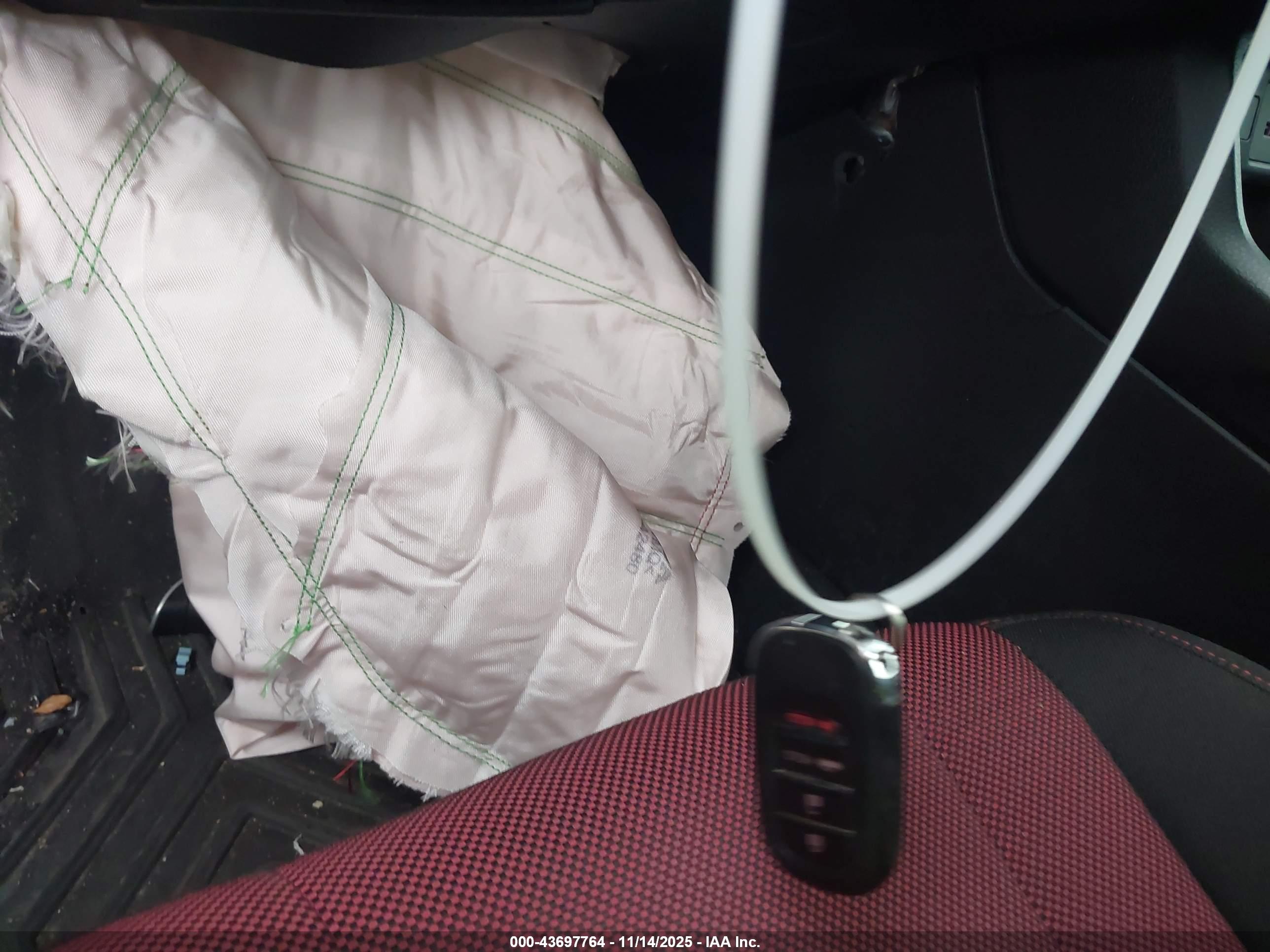 HONDA CIVIC image 11