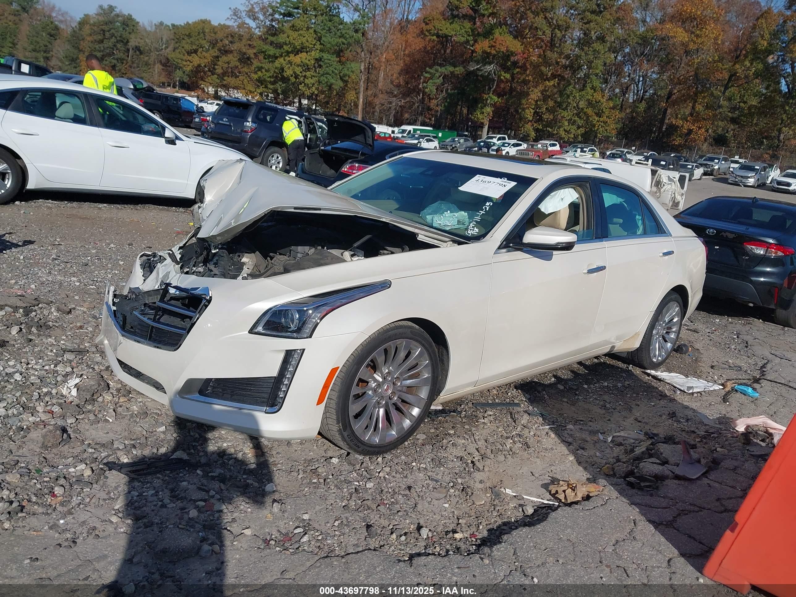CADILLAC CTS image 2