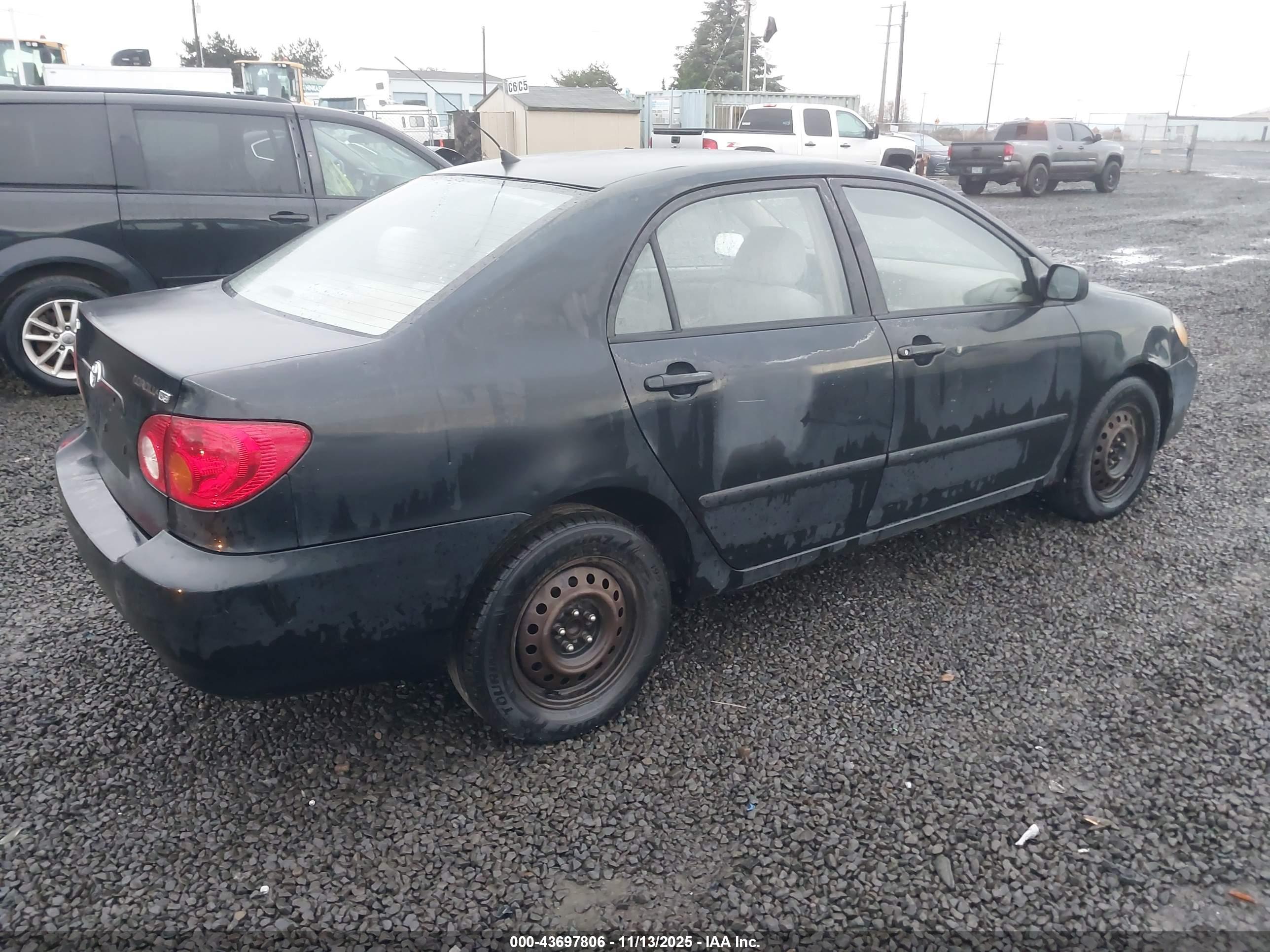 TOYOTA COROLLA image 4