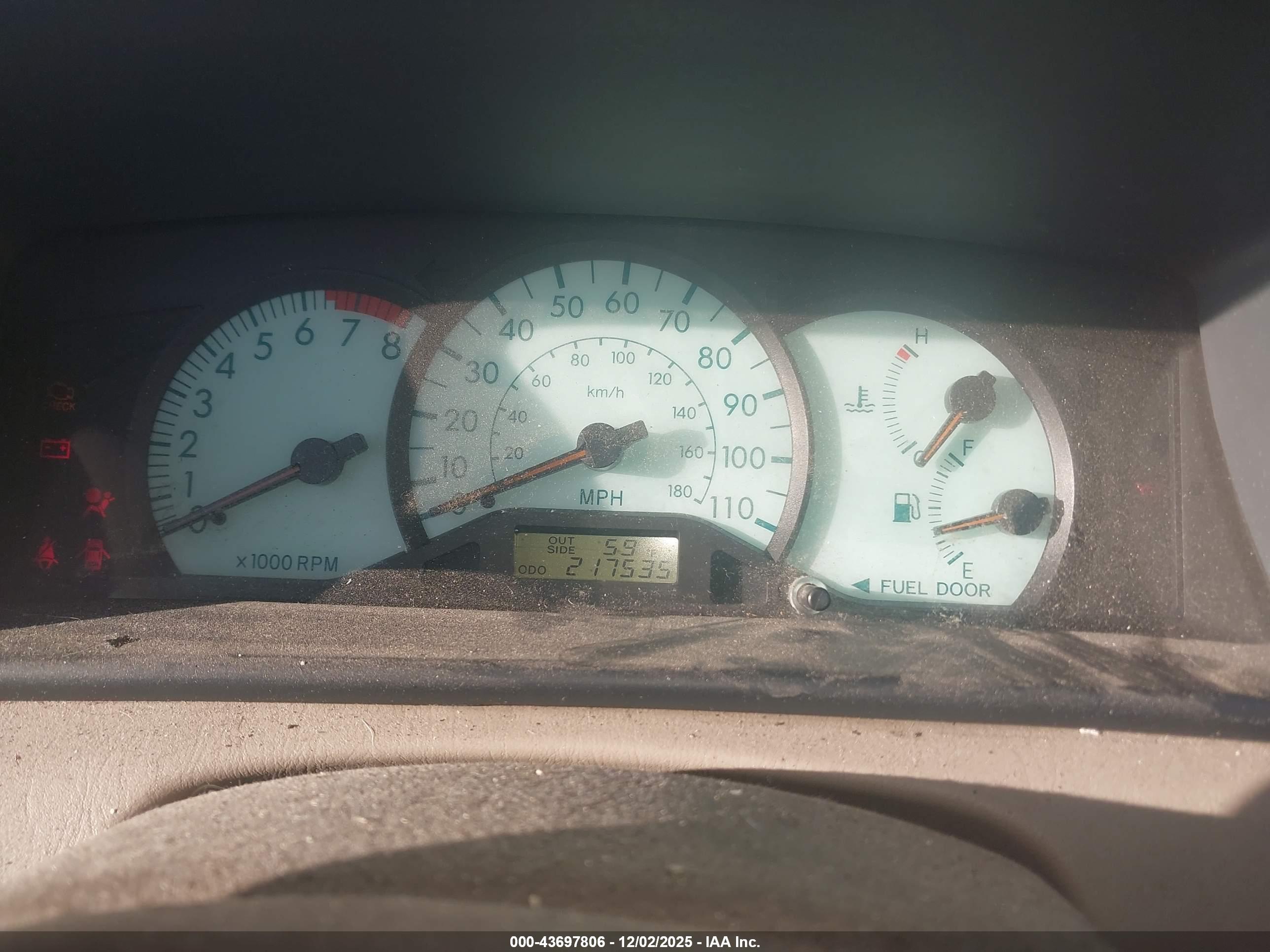 TOYOTA COROLLA image 7