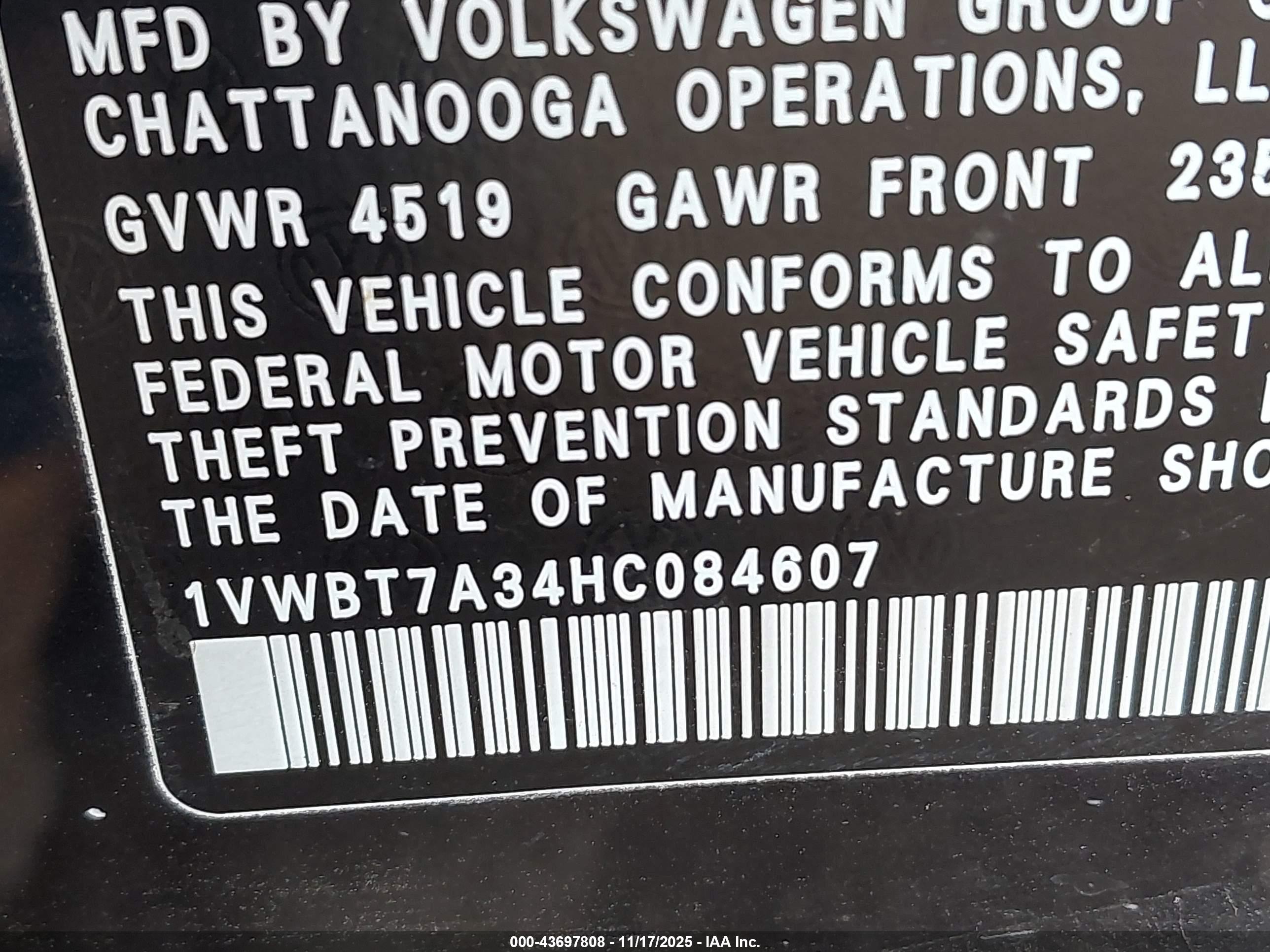 VOLKSWAGEN PASSAT image 9