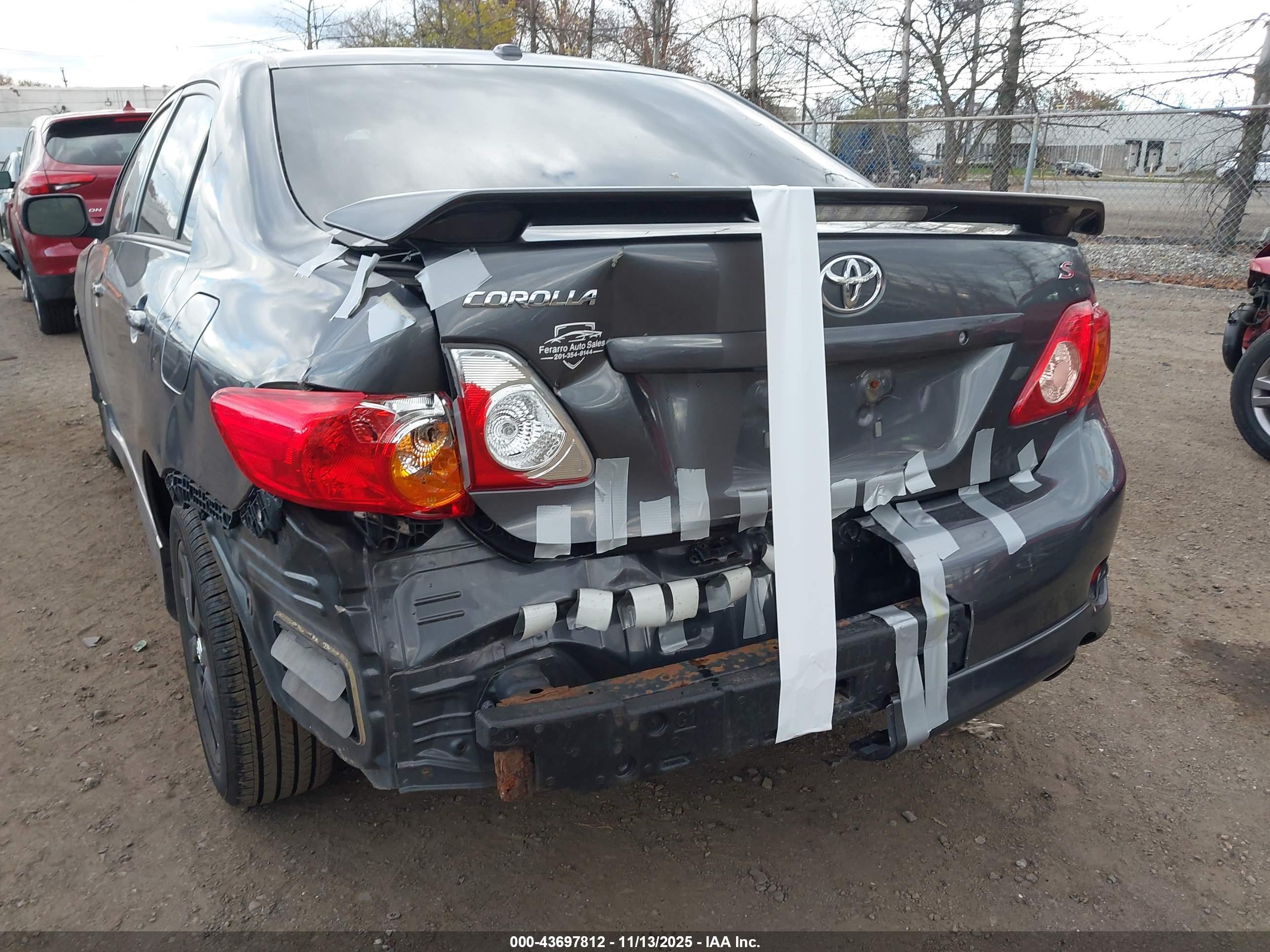 TOYOTA COROLLA image 6