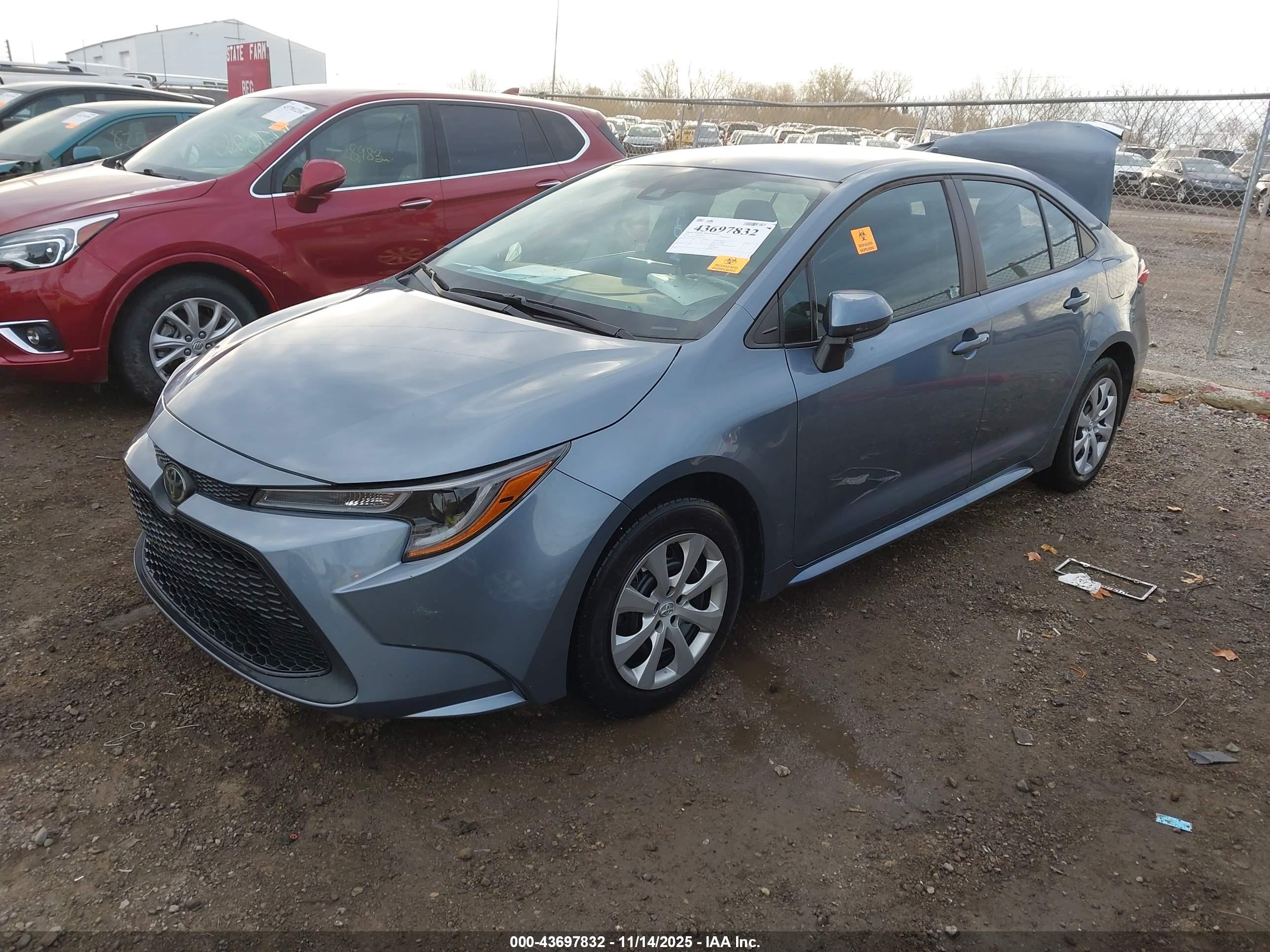 TOYOTA COROLLA image 2