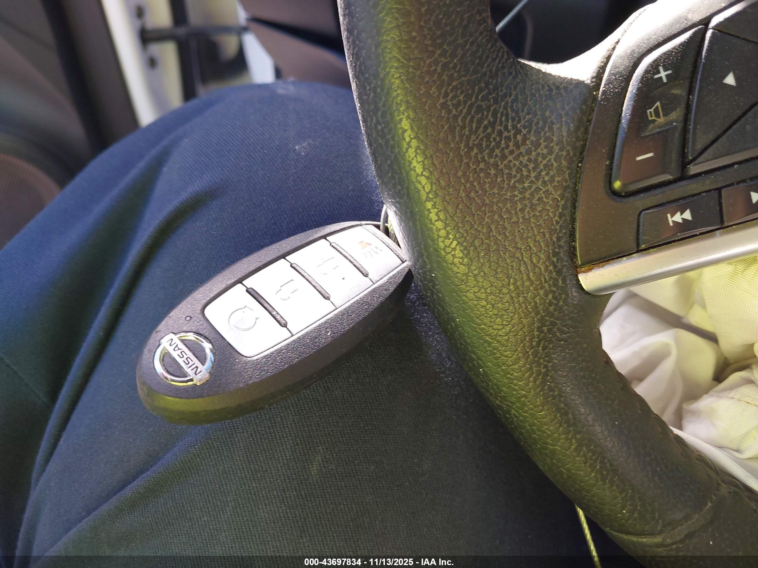 NISSAN KICKS image 11