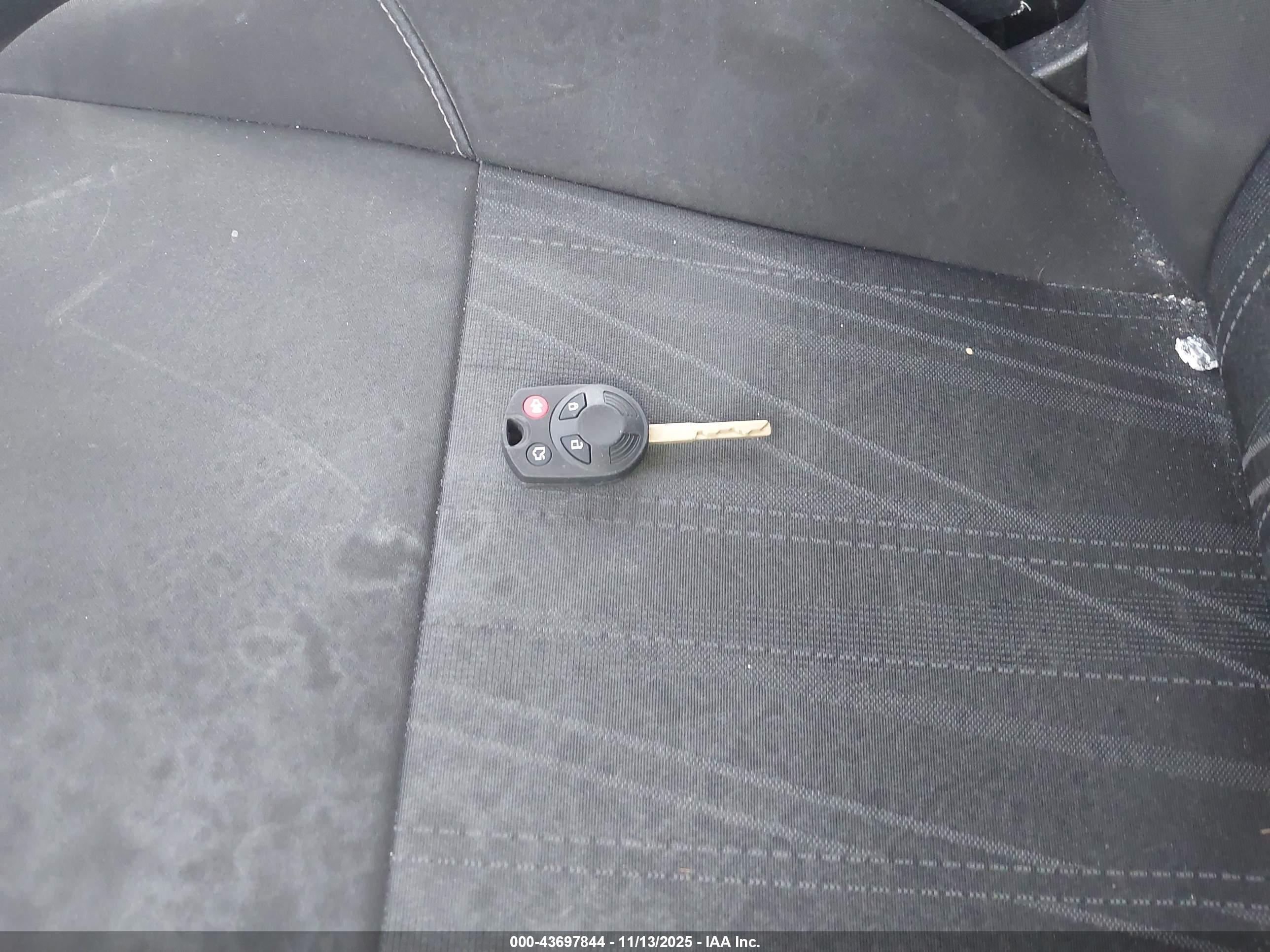 FORD FOCUS image 11