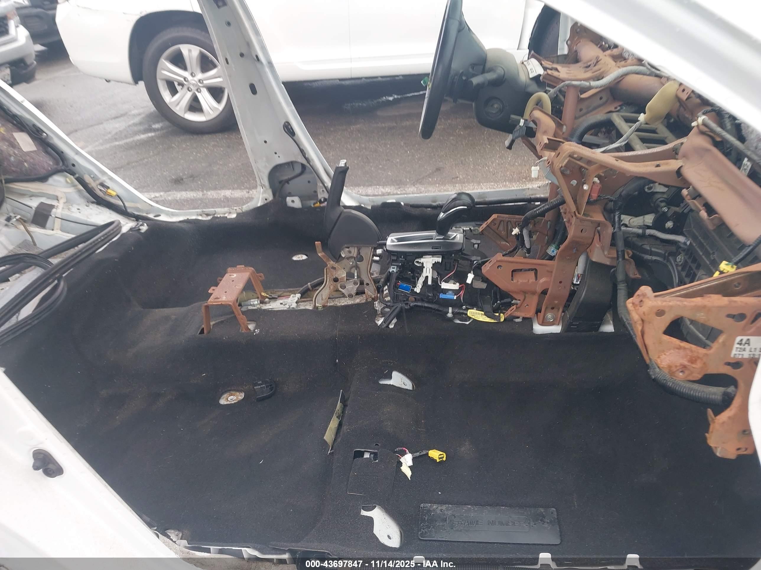 HONDA ACCORD image 5