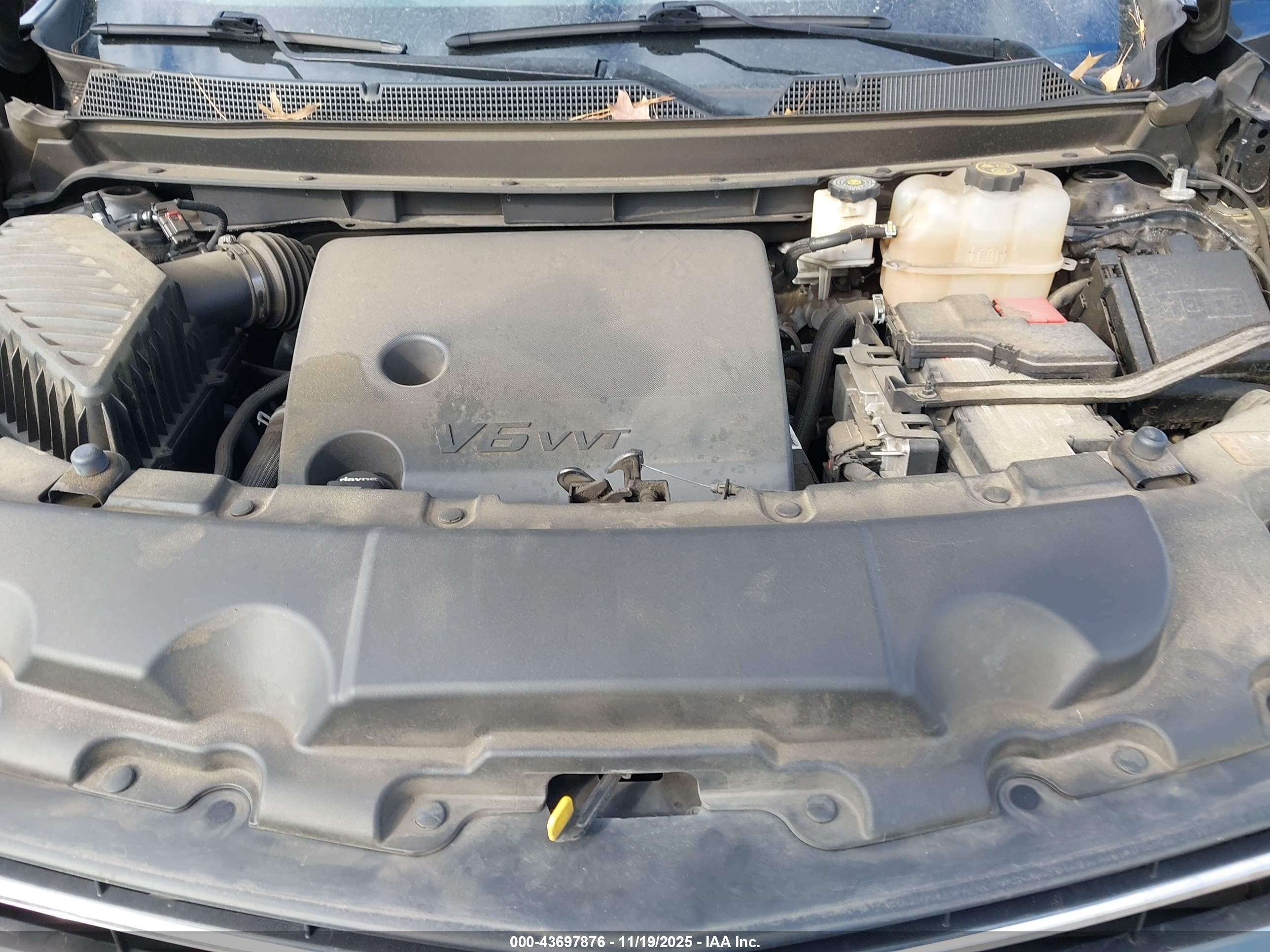 CHEVROLET TRAVERSE image 10