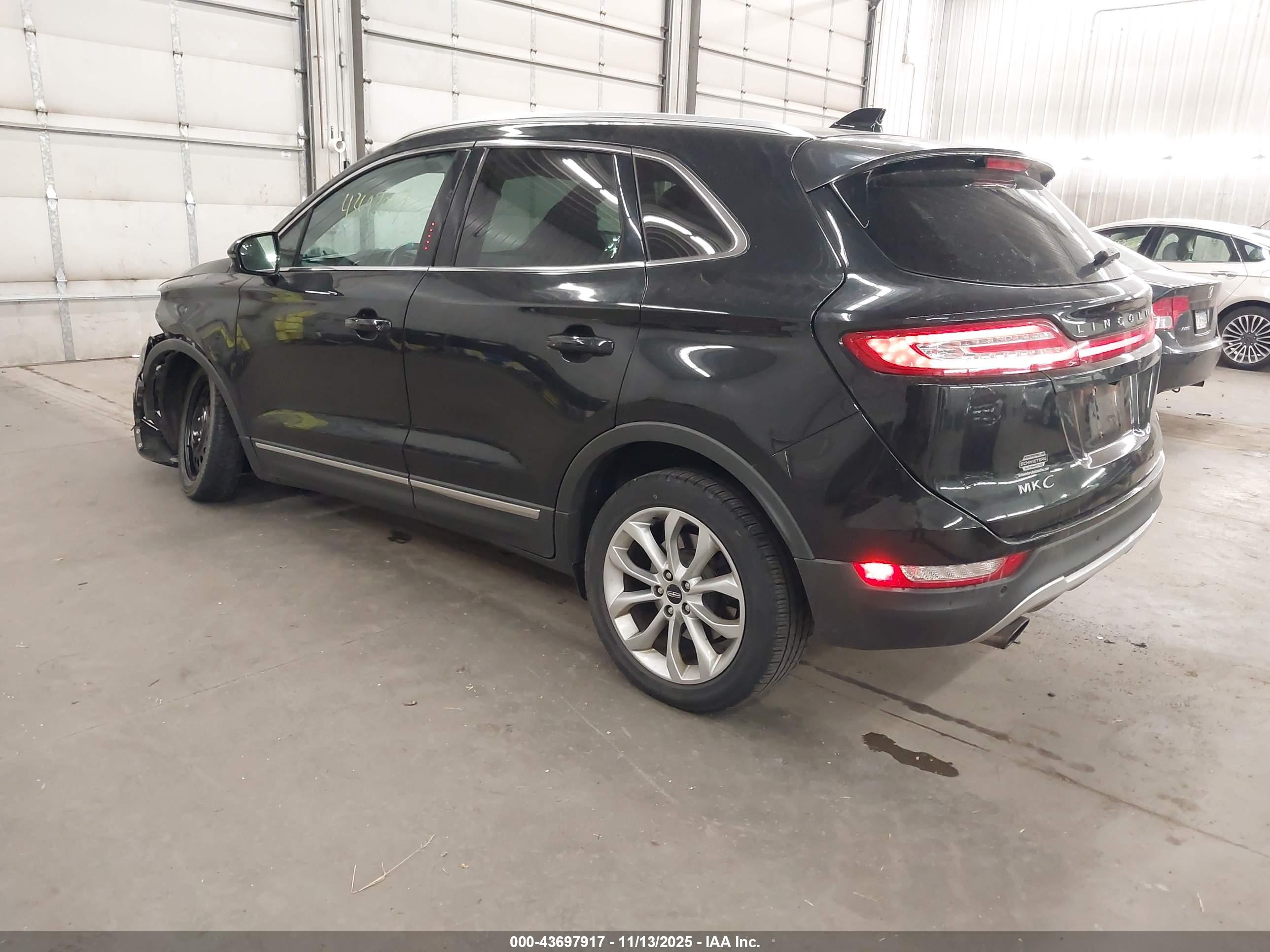 LINCOLN MKC image 3