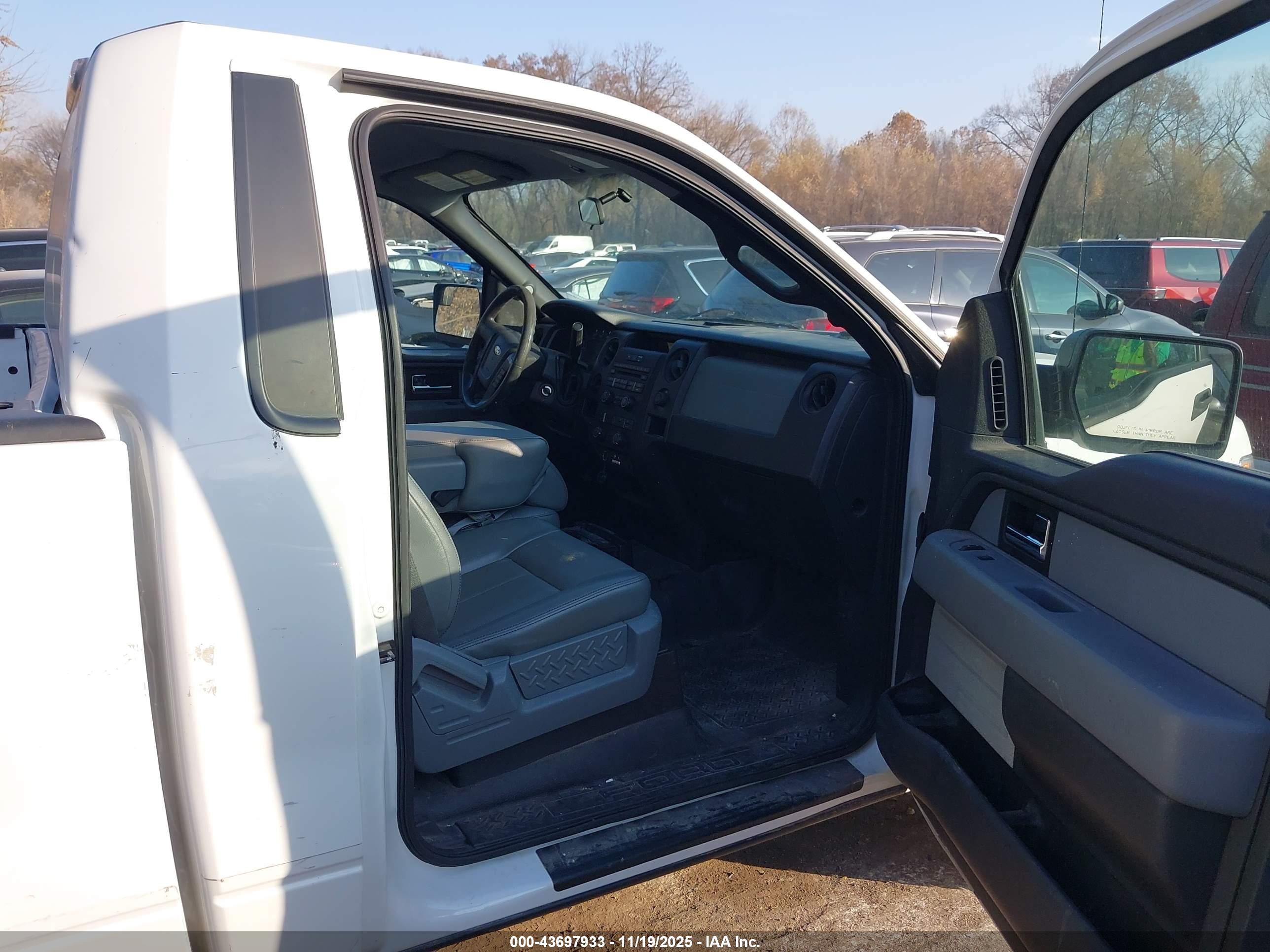 FORD F-150 image 5