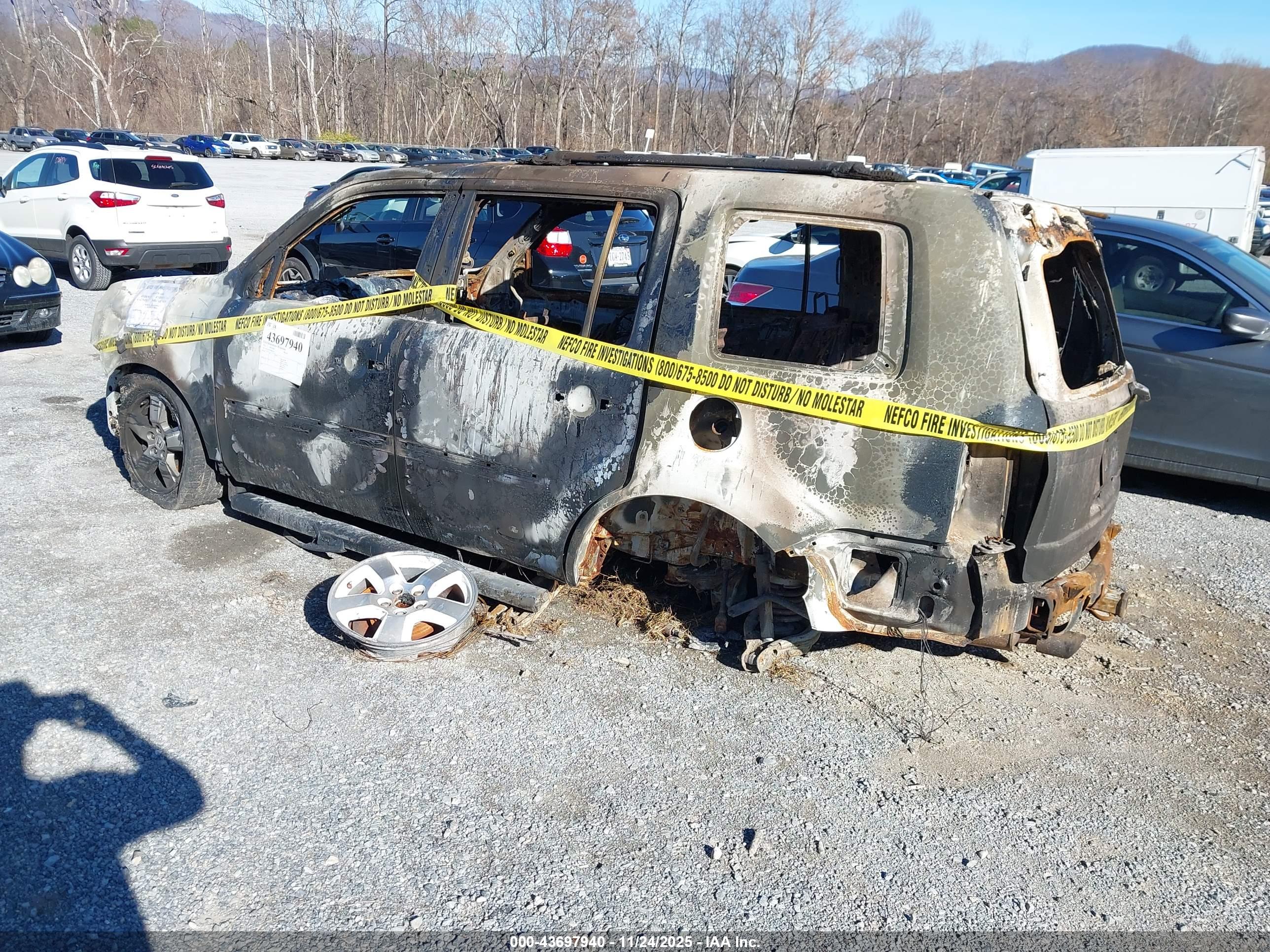 HONDA PILOT image 3