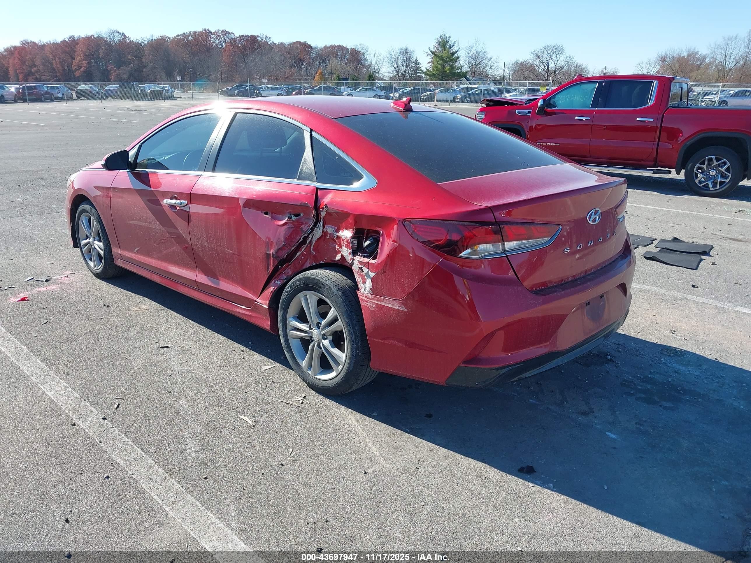 HYUNDAI SONATA image 3