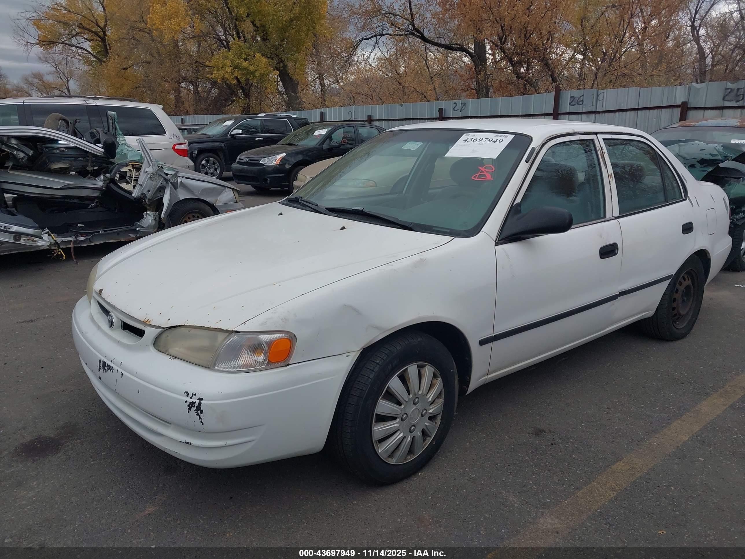 TOYOTA COROLLA image 2