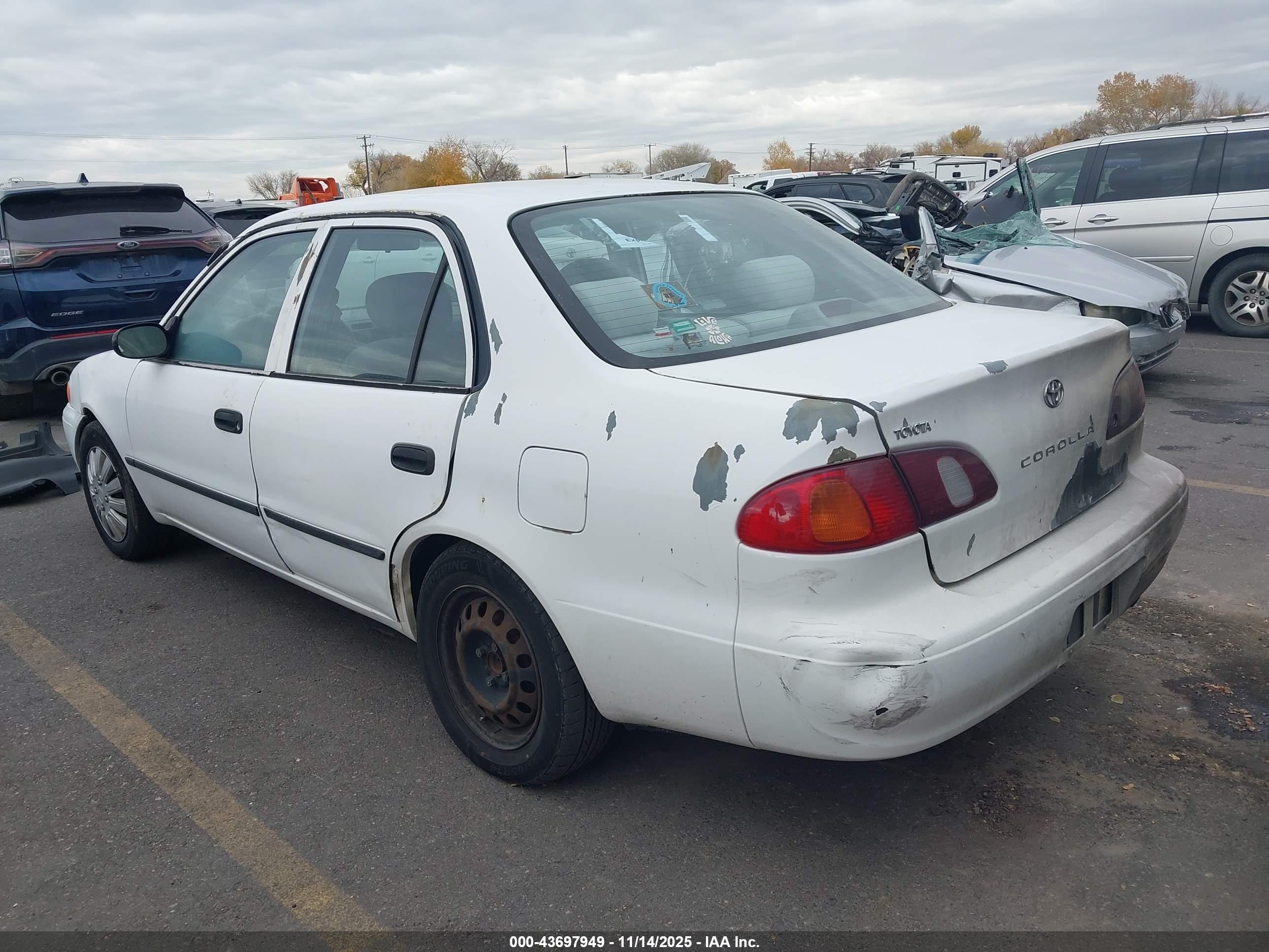 TOYOTA COROLLA image 3