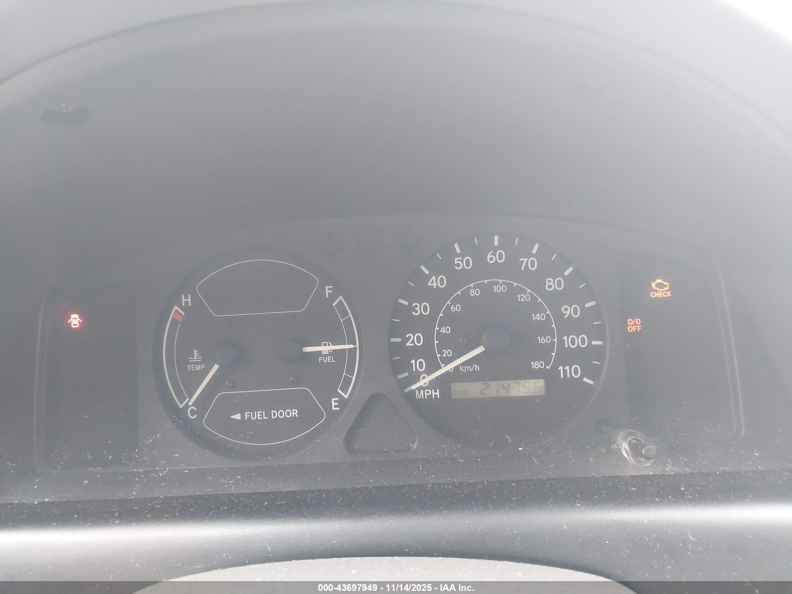 TOYOTA COROLLA image 7