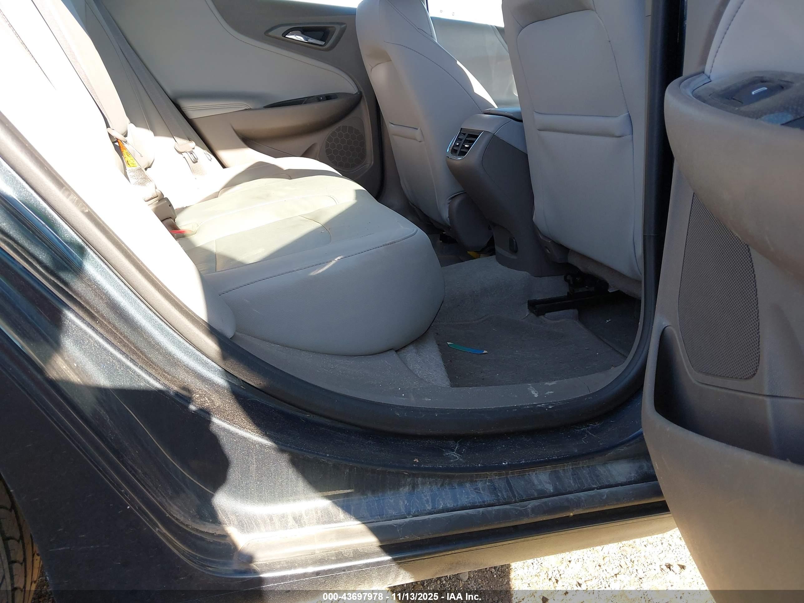 CHEVROLET MALIBU image 8