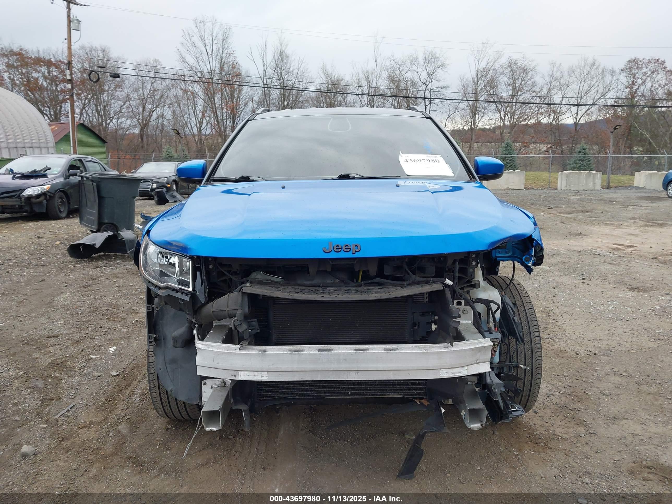 JEEP COMPASS image 6