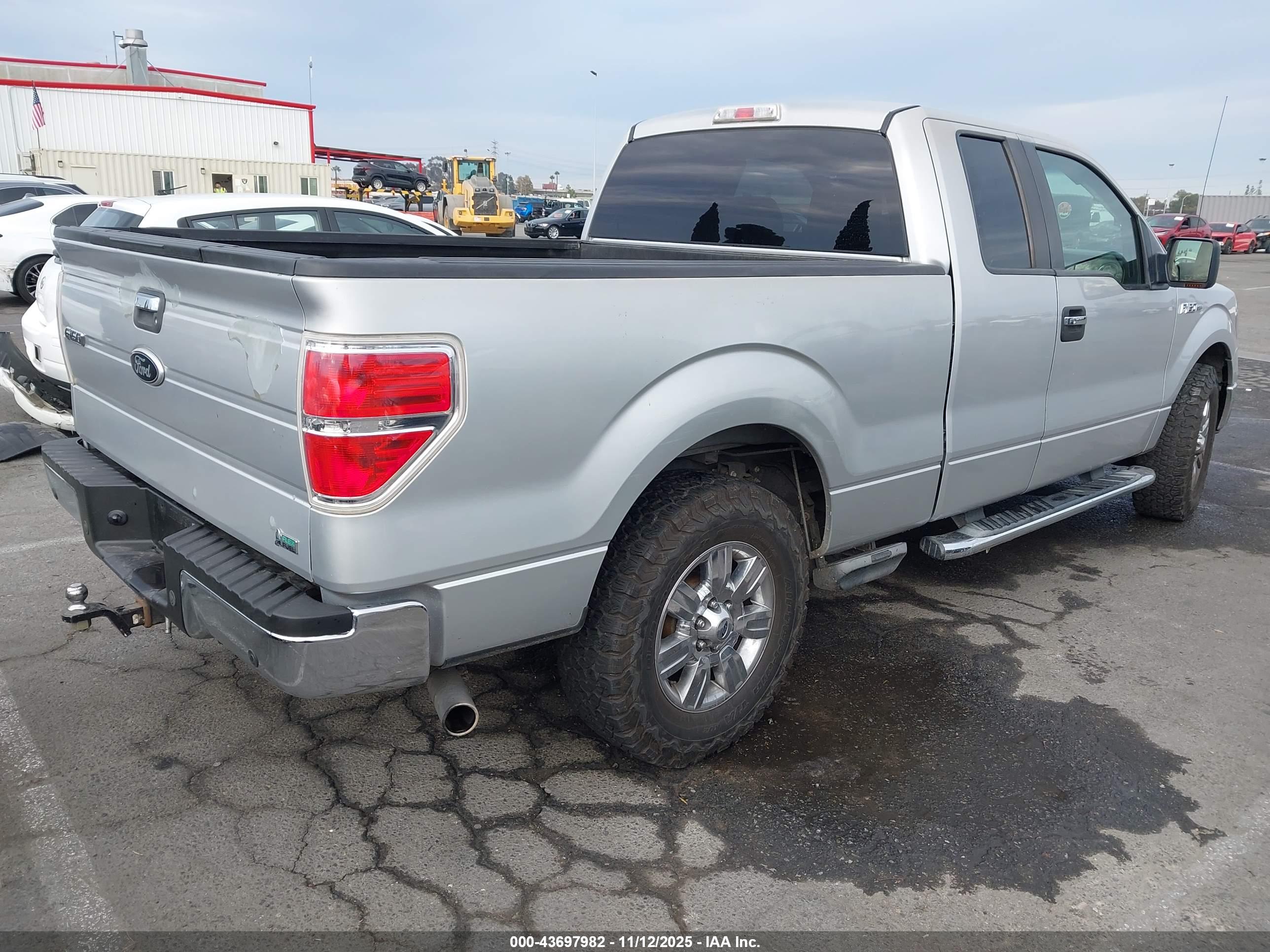 FORD F-150 image 4