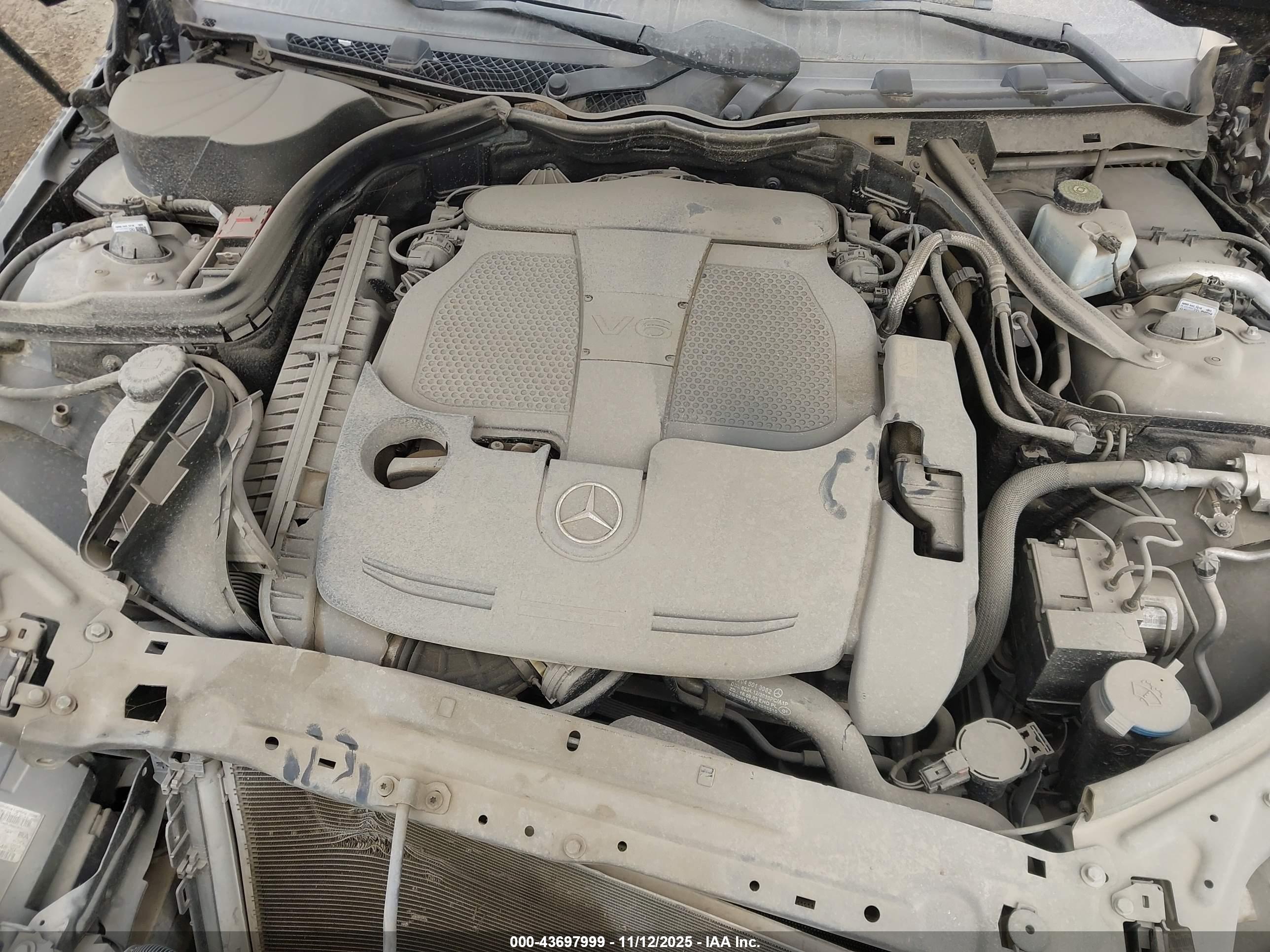 MERCEDES-BENZ C image 10