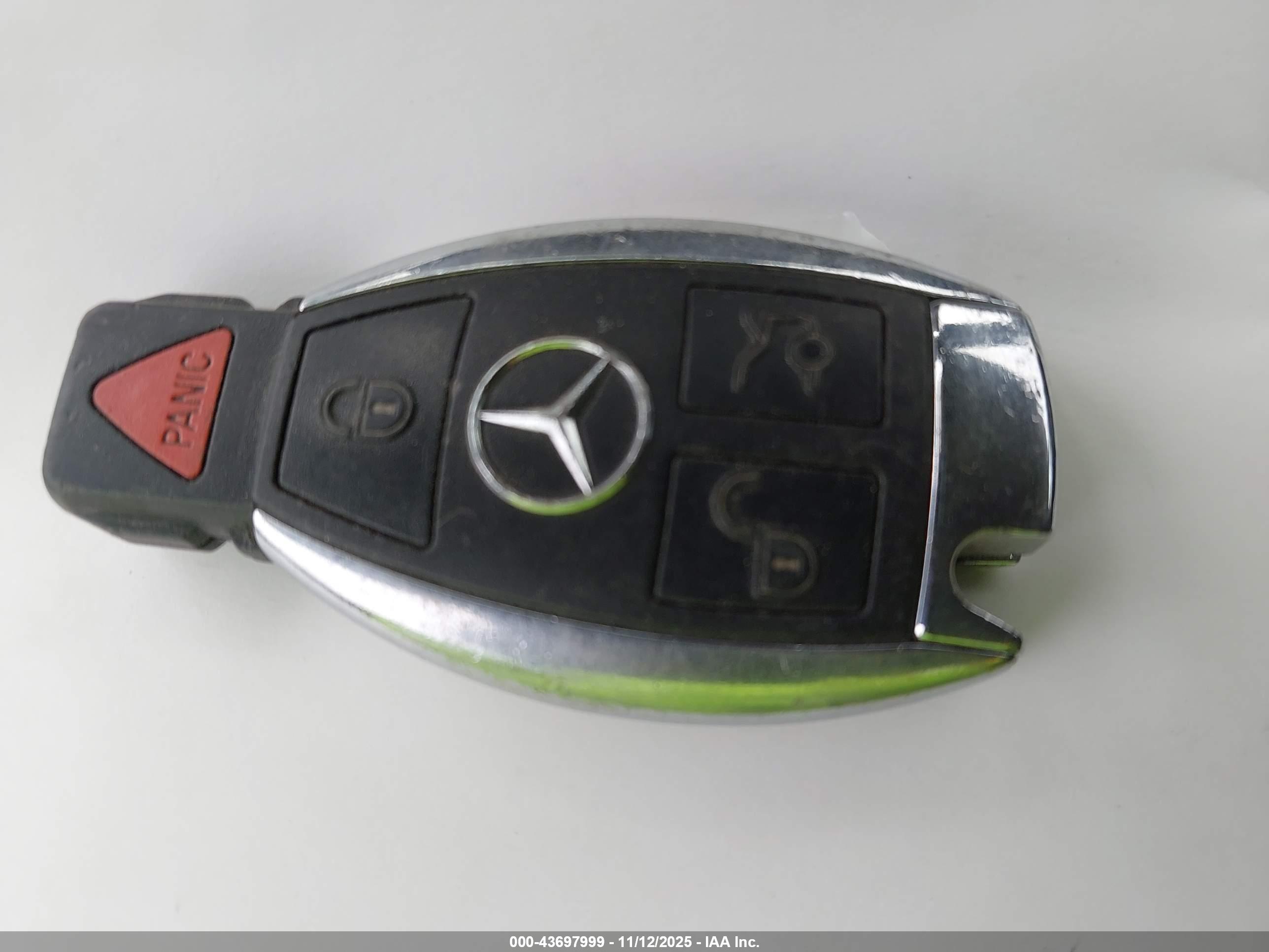 MERCEDES-BENZ C image 11