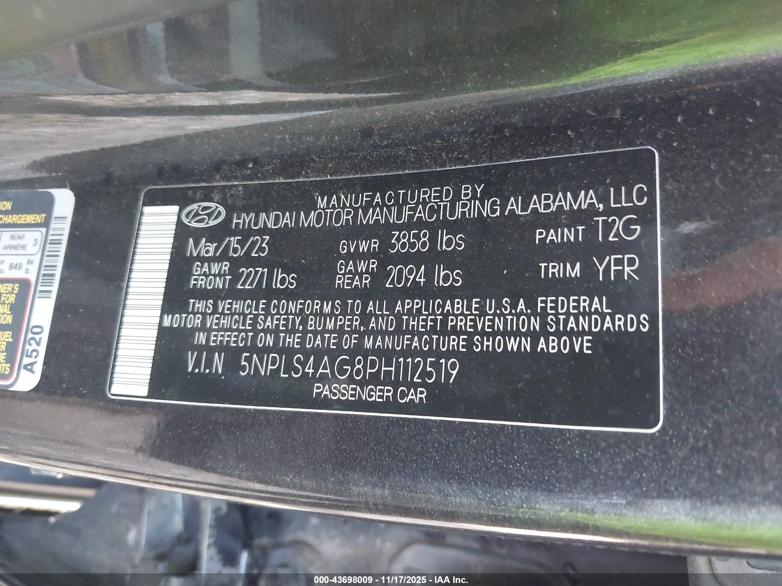 HYUNDAI ELANTRA image 9