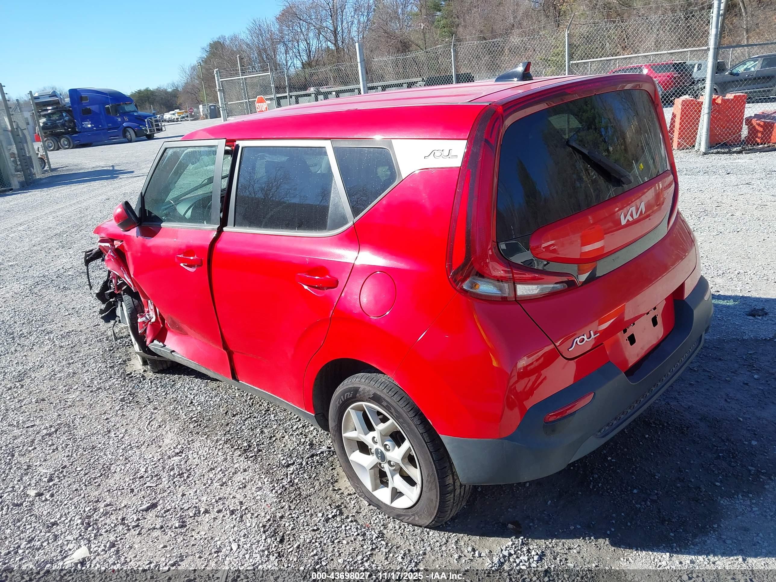 KIA SOUL image 3