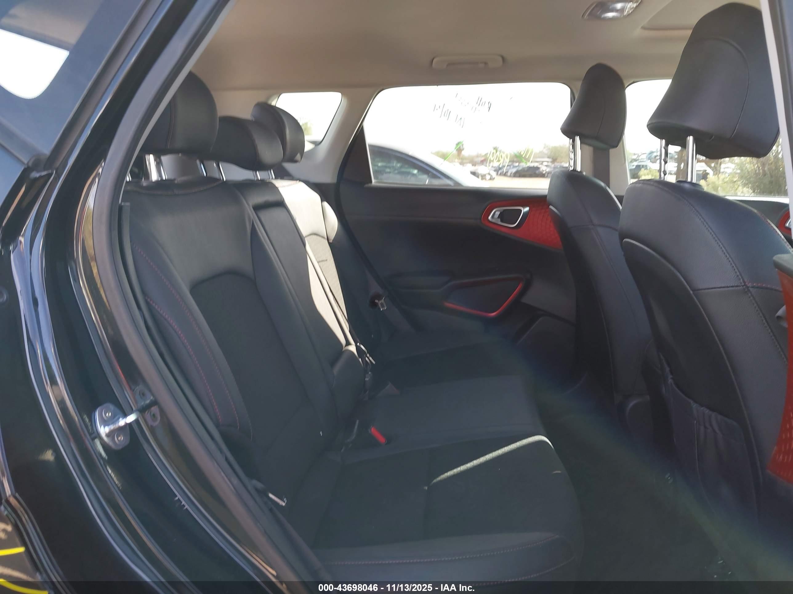KIA SOUL image 8