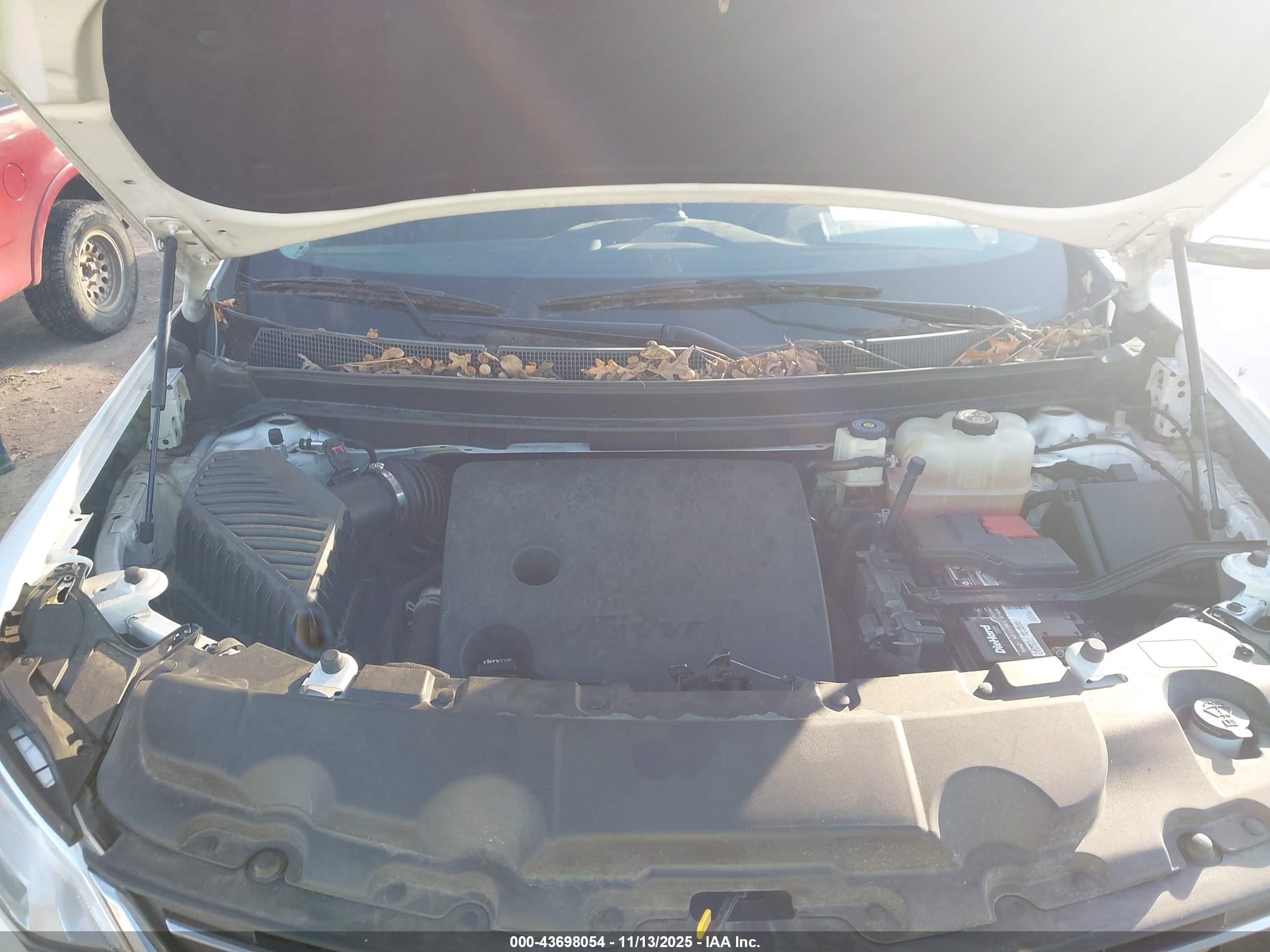 CHEVROLET TRAVERSE image 10