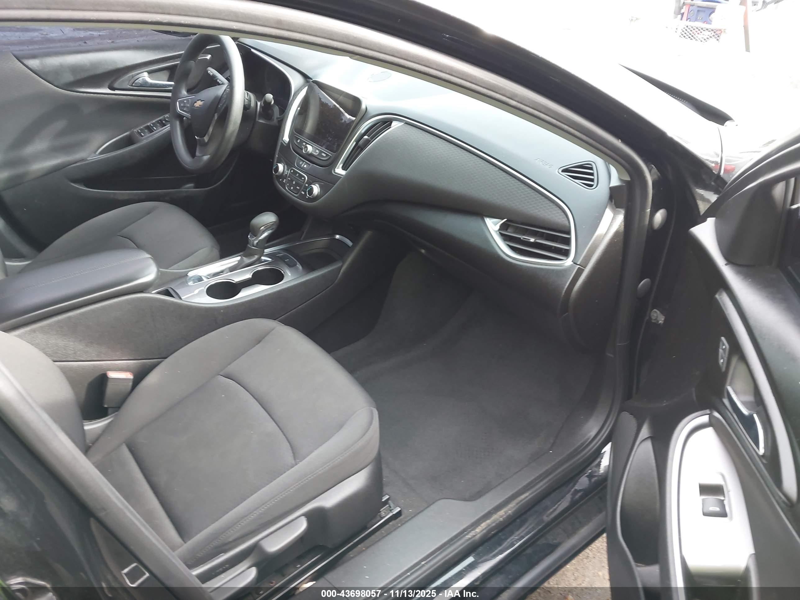 CHEVROLET MALIBU image 5