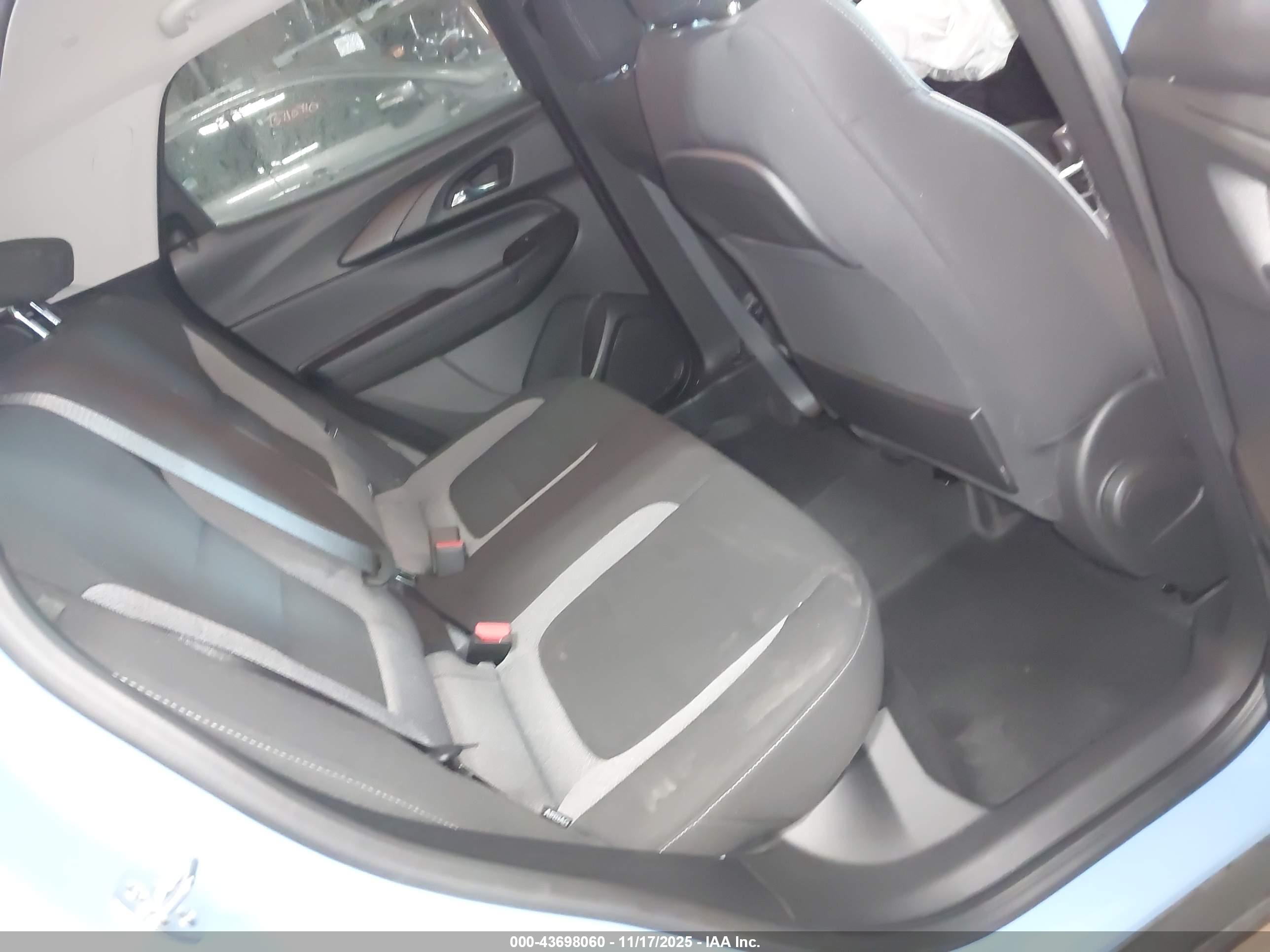 CHEVROLET TRAILBLAZER image 8