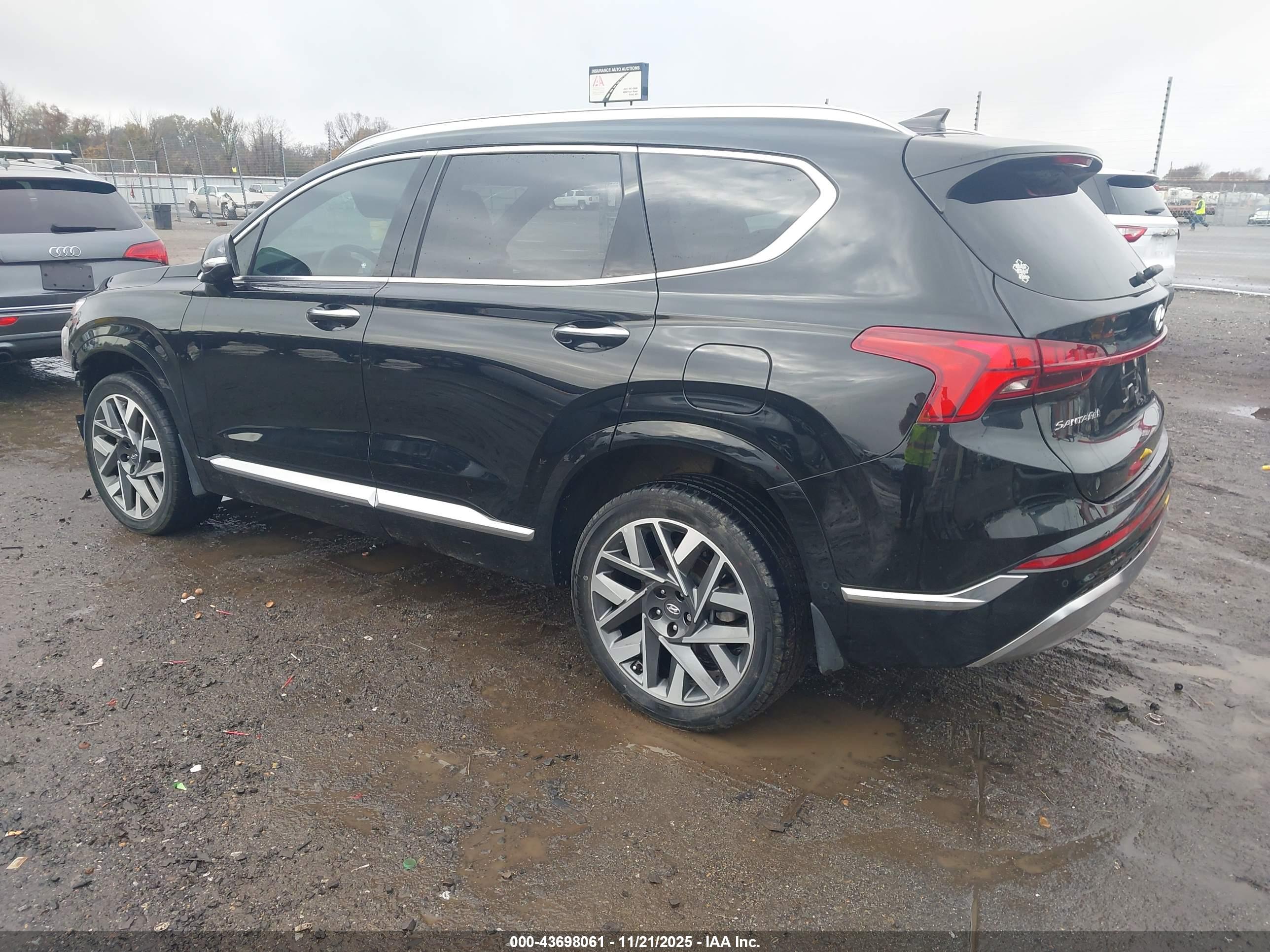 HYUNDAI SANTA image 3