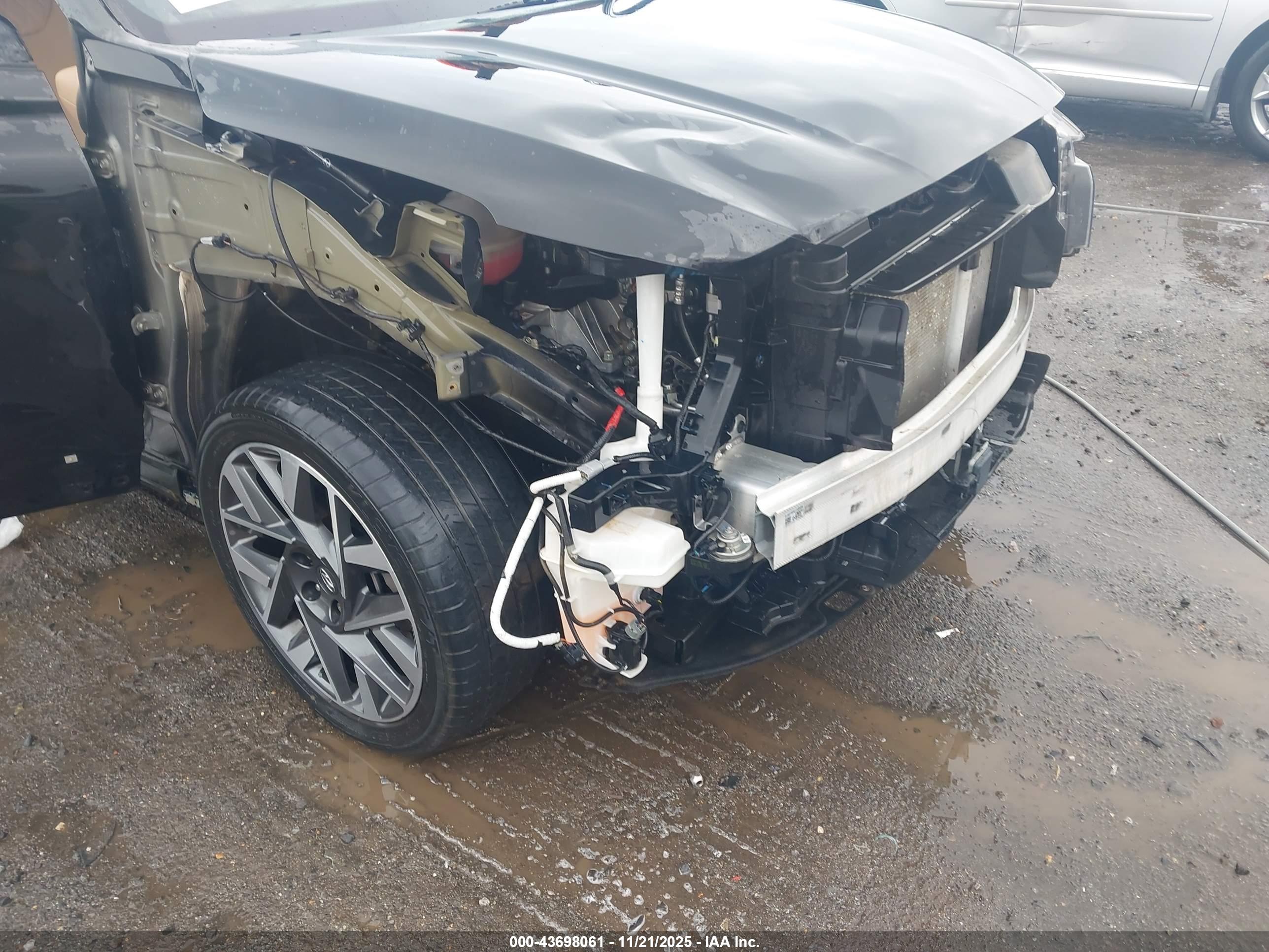HYUNDAI SANTA image 6