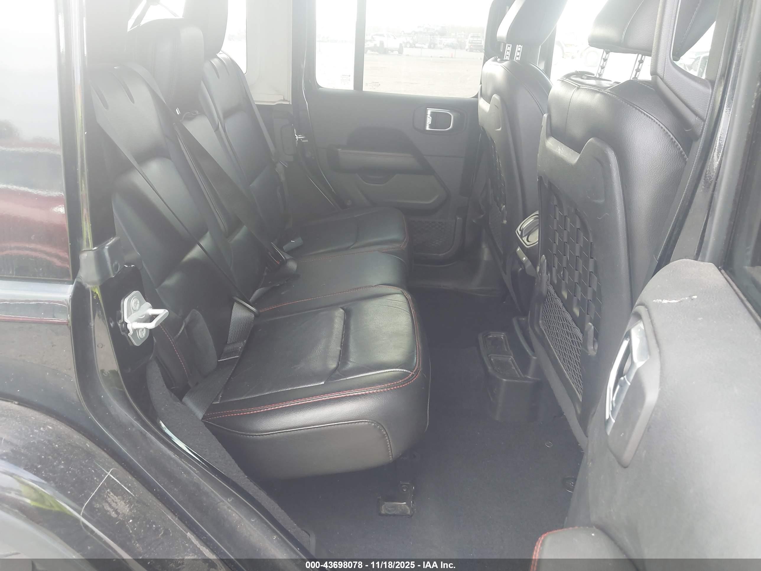 JEEP WRANGLER image 8