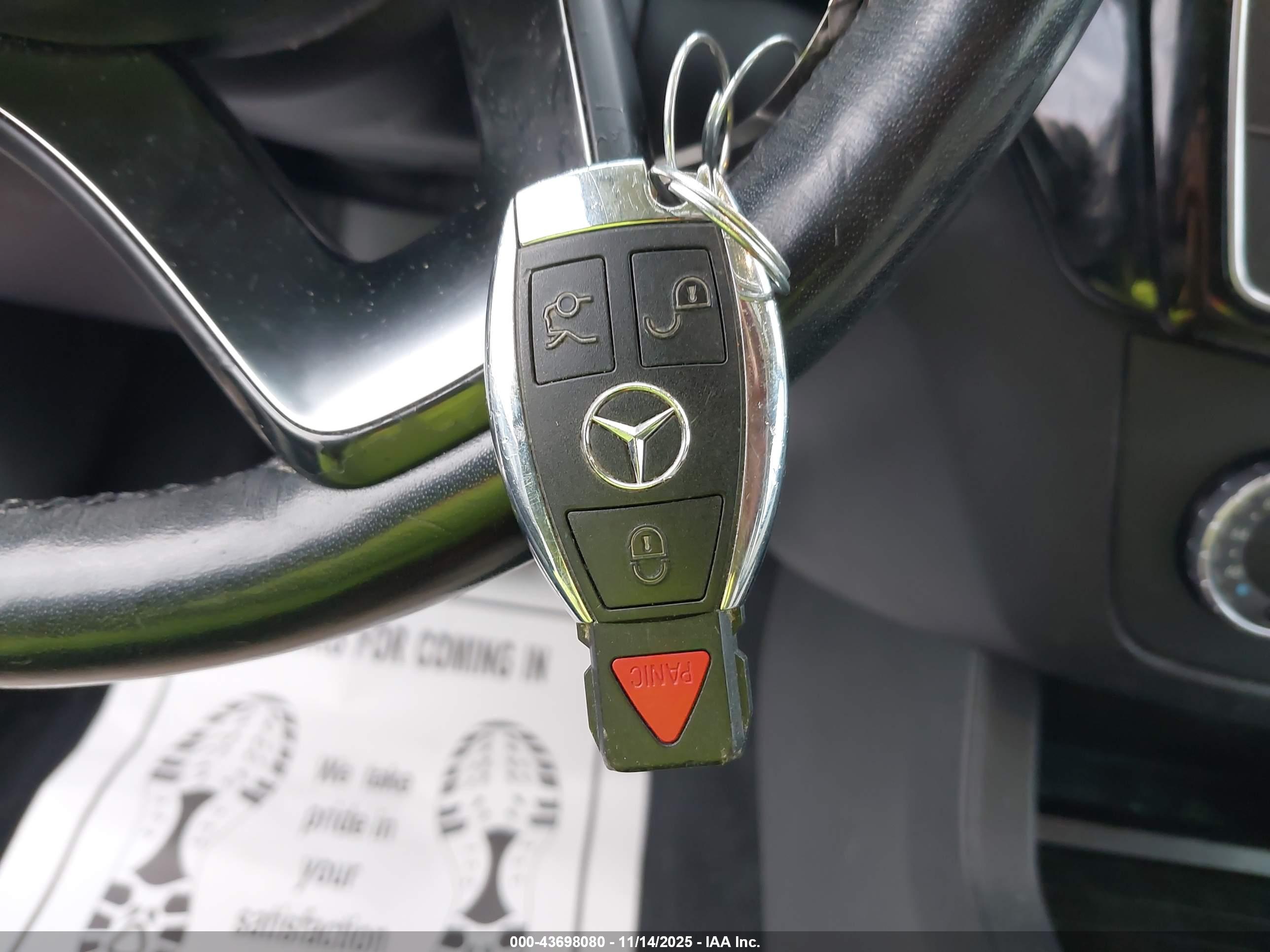 MERCEDES-BENZ GLS image 11
