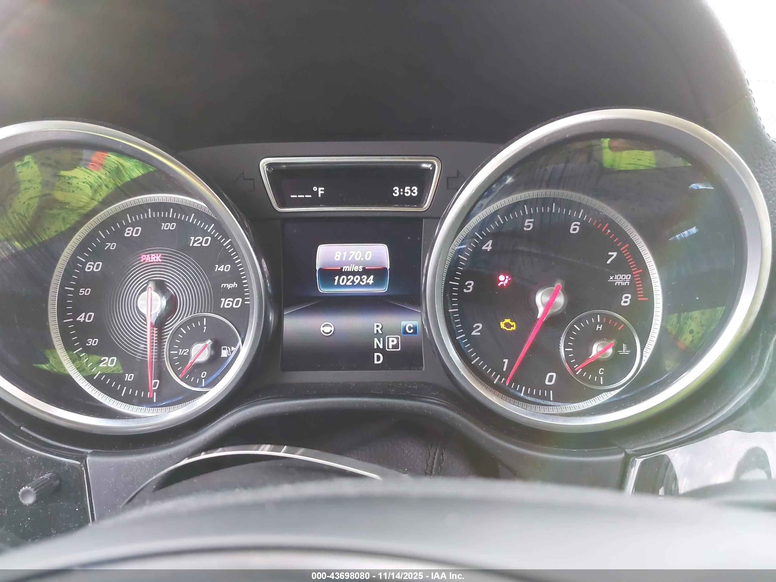 MERCEDES-BENZ GLS image 7