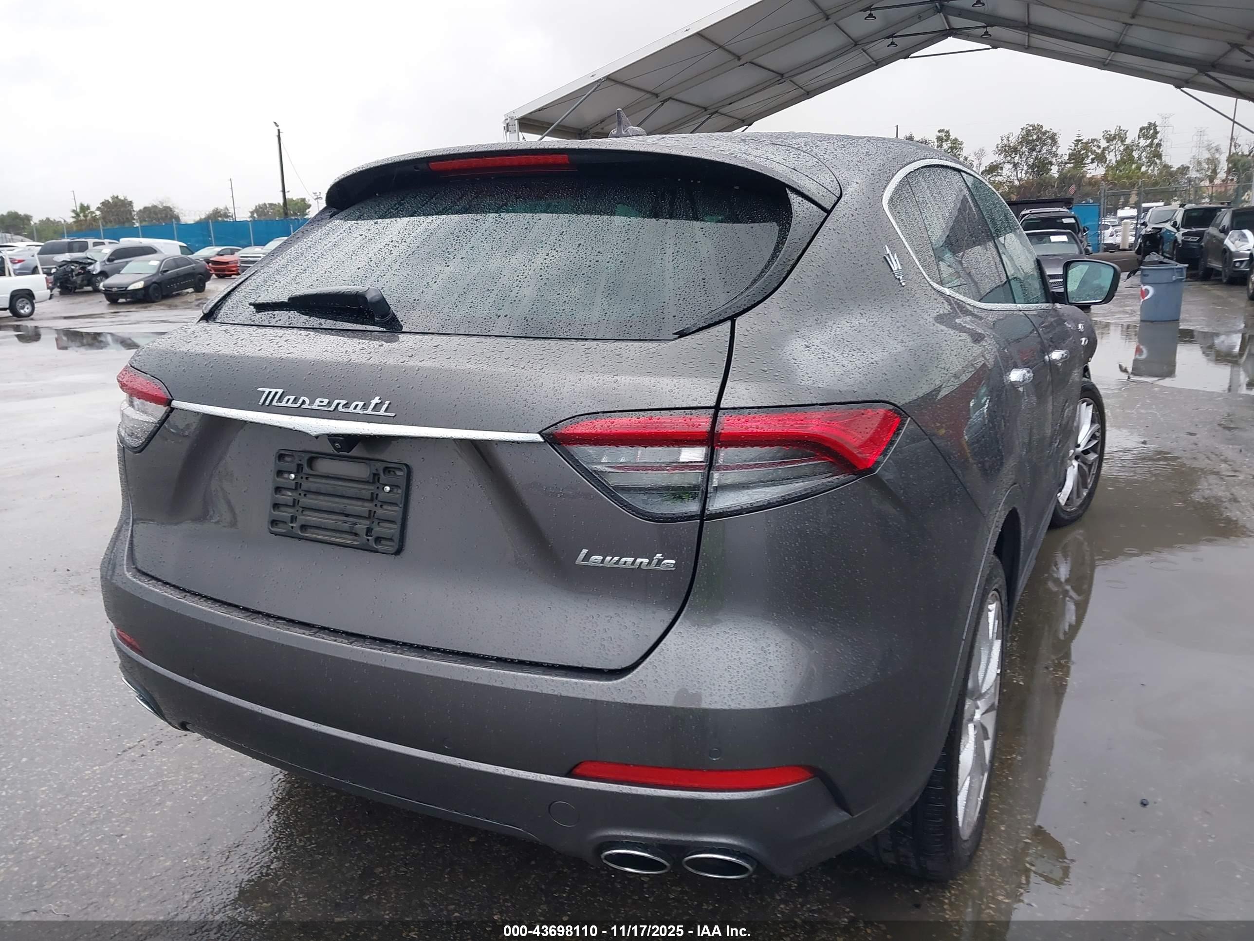 MASERATI LEVANTE image 4